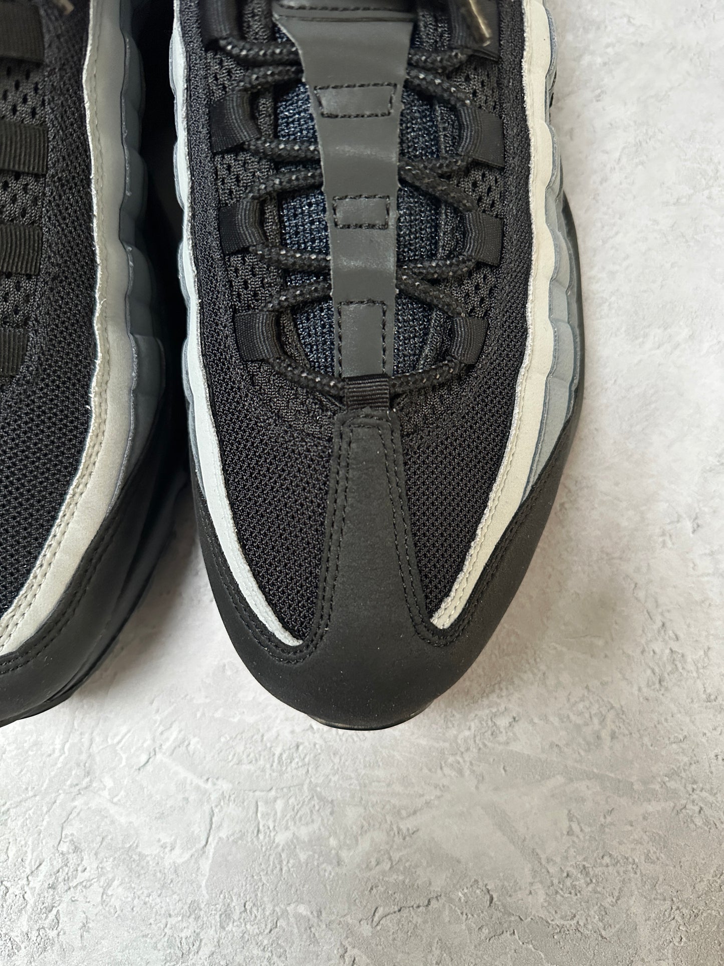 Nike Air Max 95 - Batman - UK12