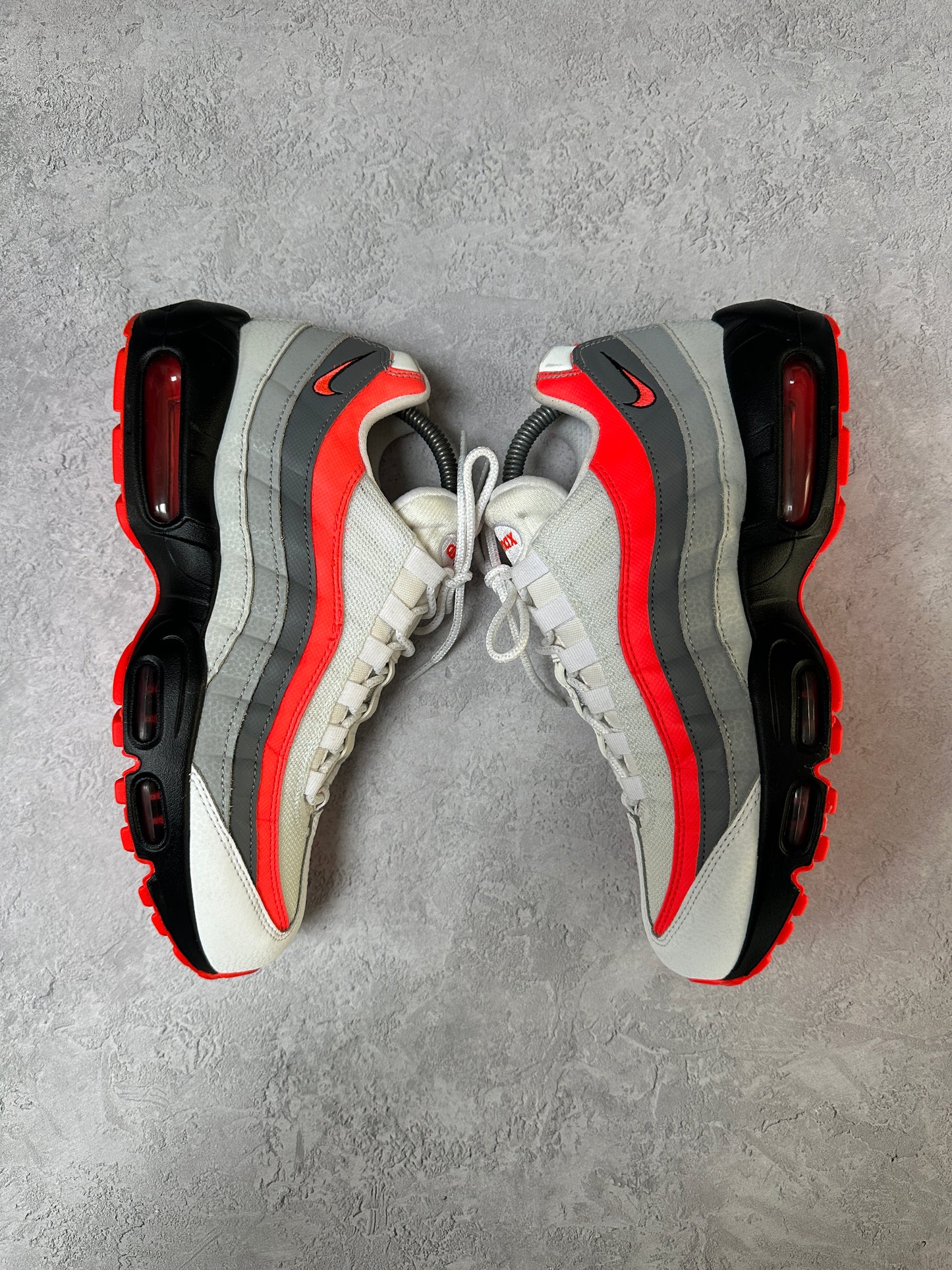 Nike Air Max 95 - Bright Crimson / Comet - UK7.5