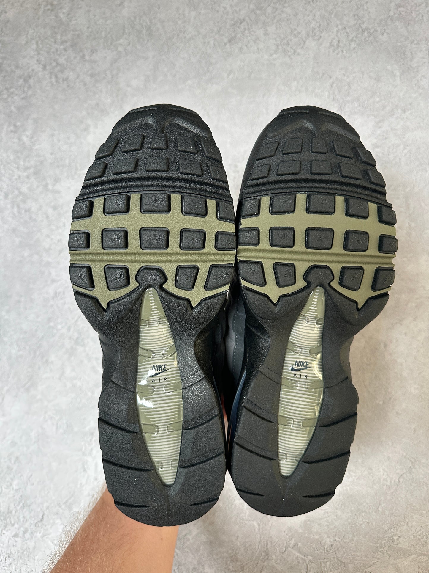Nike Air Max 95 - Medium Olive - UK7.5
