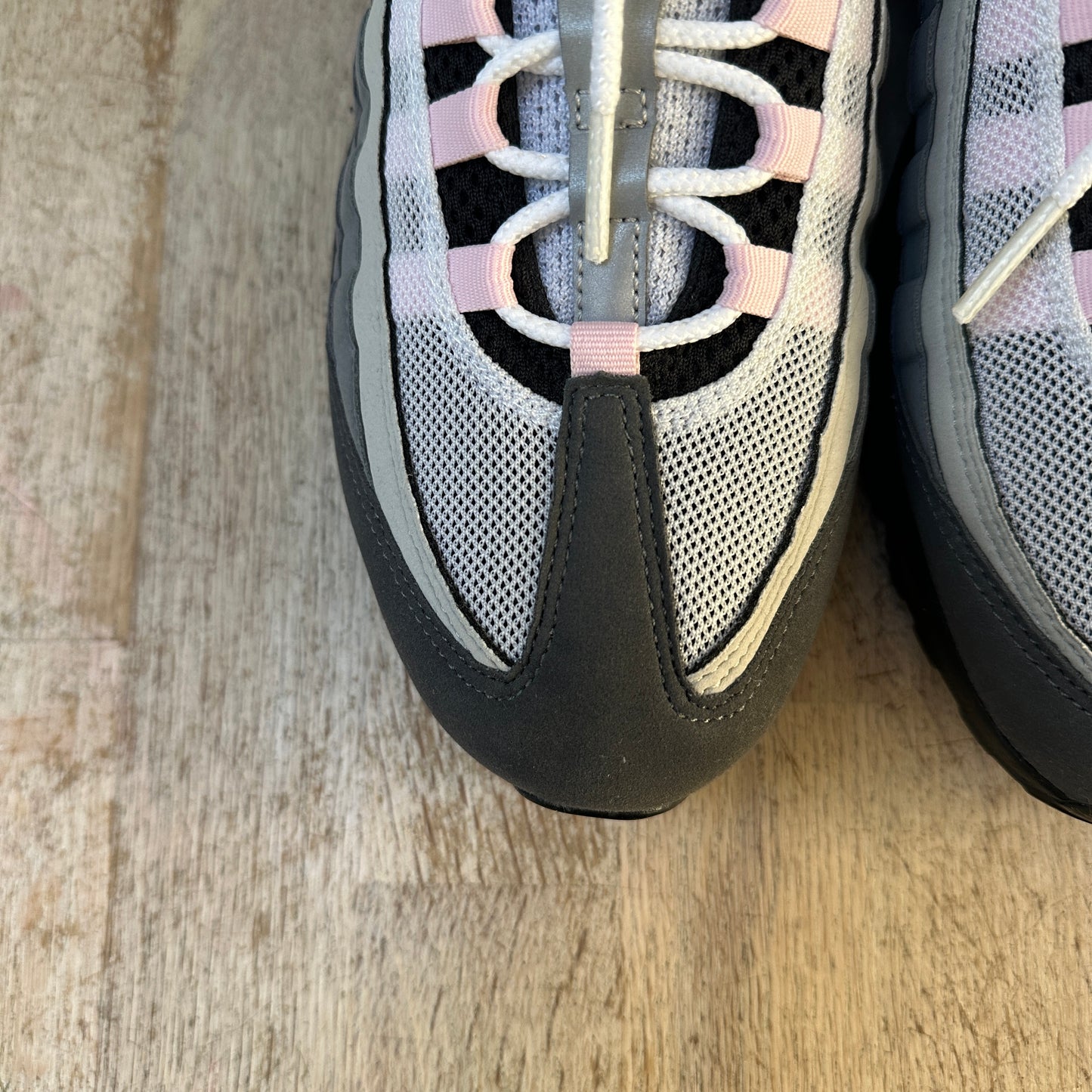 Nike Air Max 95 - Pink Foam - UK8.5