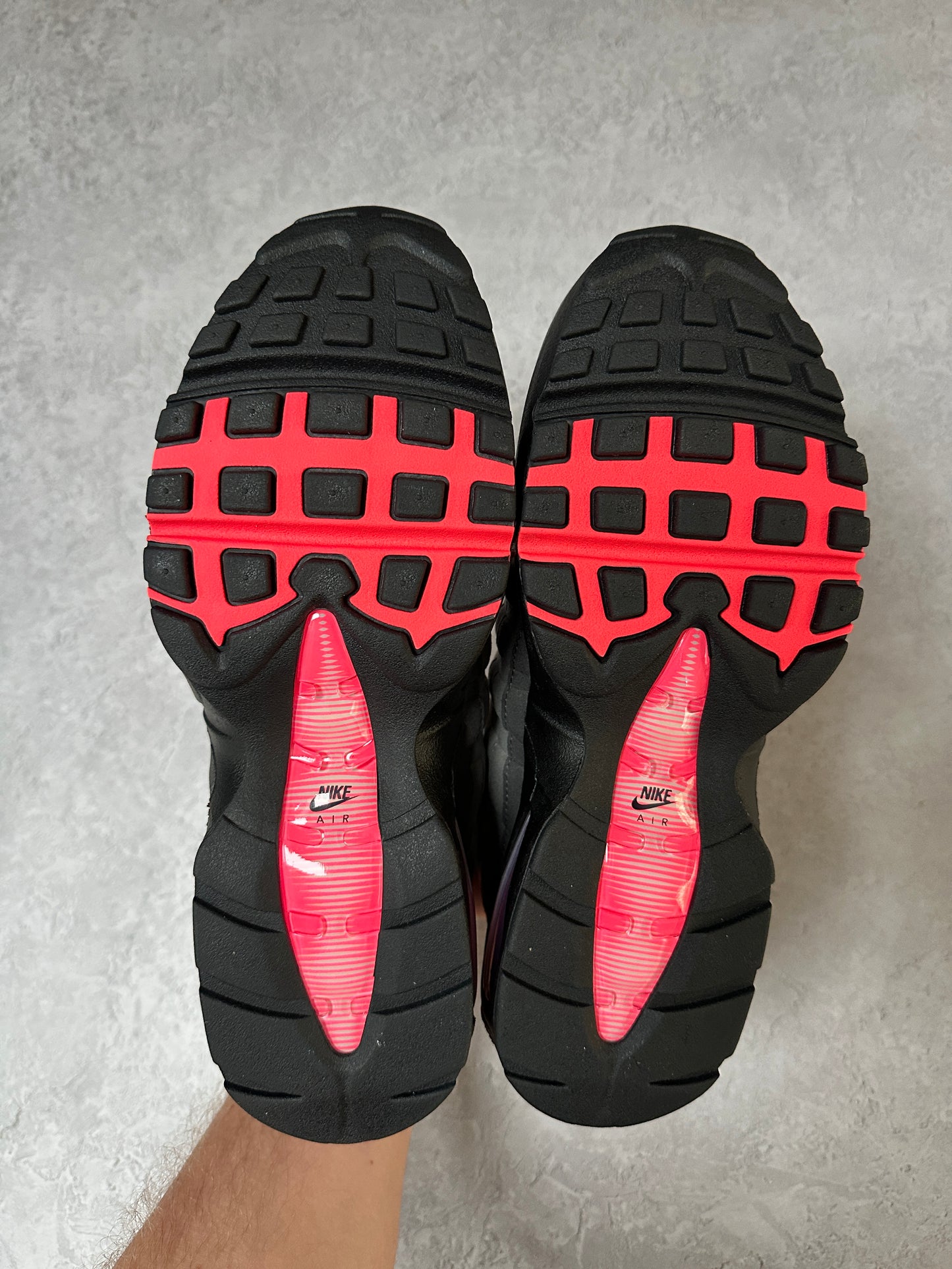 Nike Air Max 95 - Solar Red 2025 - UK8