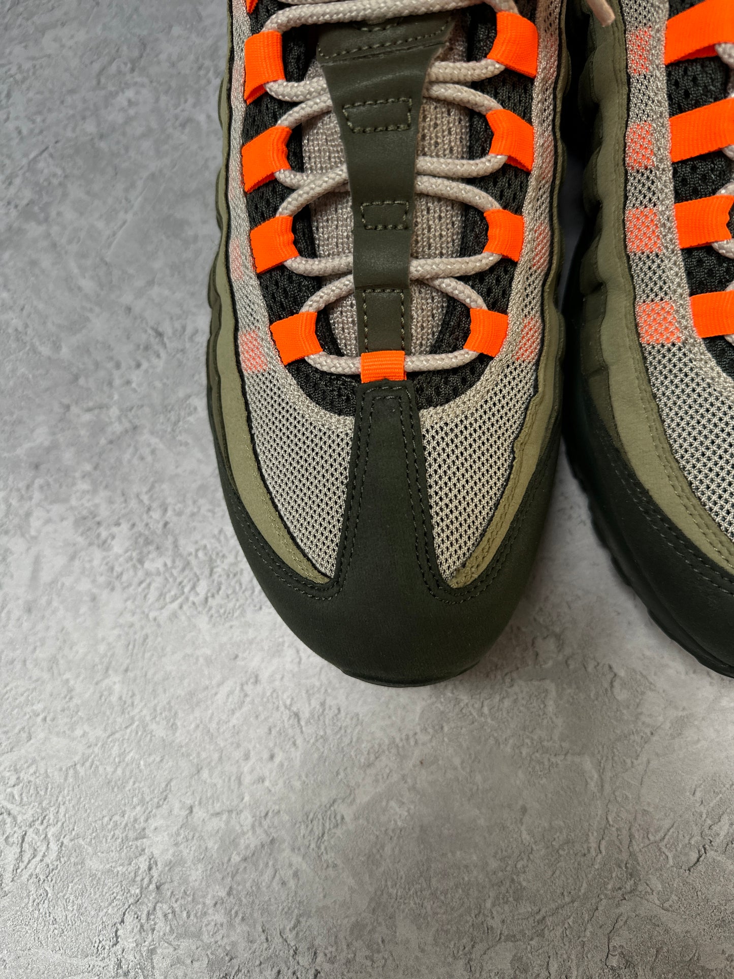 Nike Air Max 95 - Total Orange - UK9