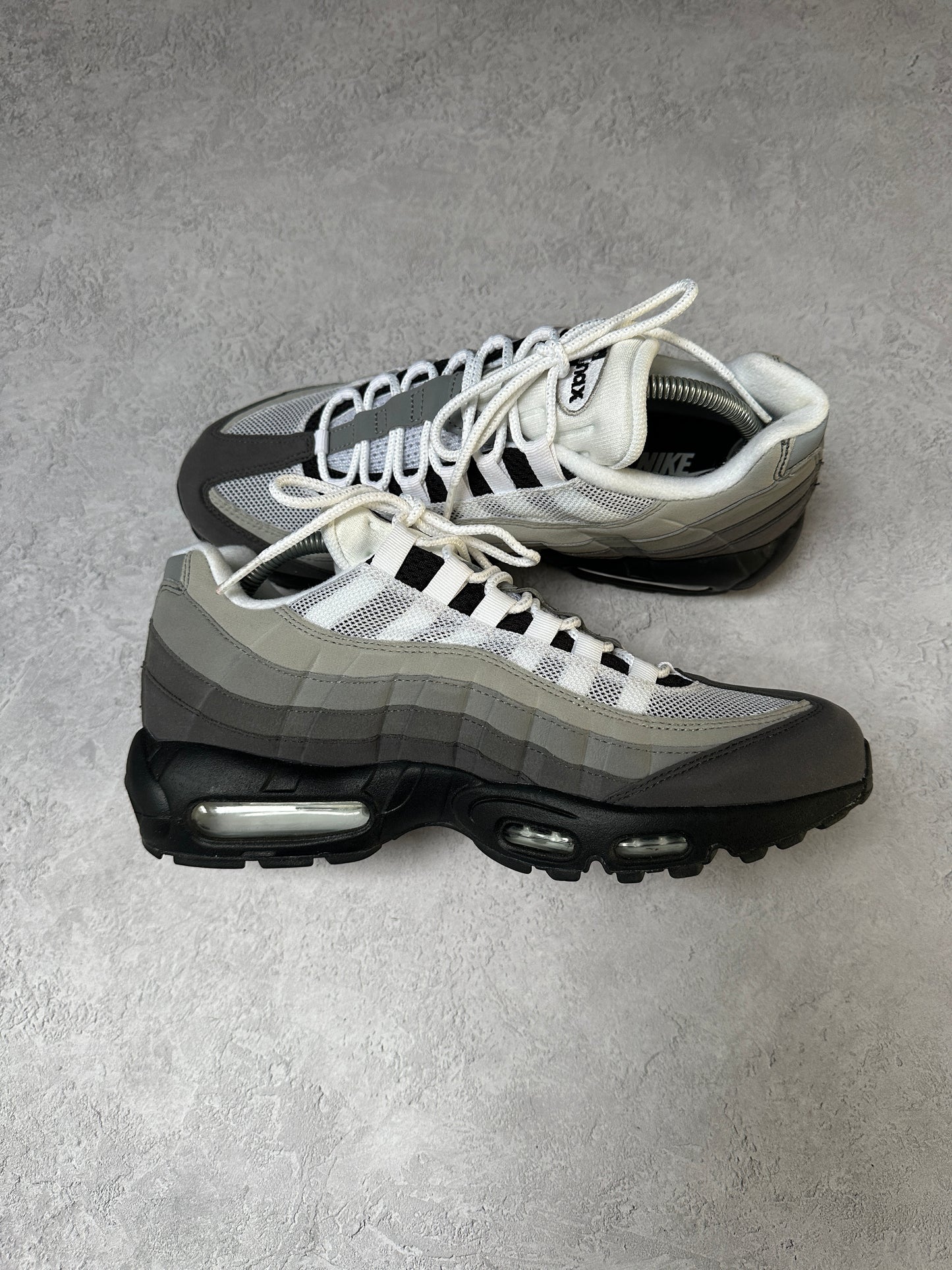 Nike Air Max 95 - Granite - UK8.5