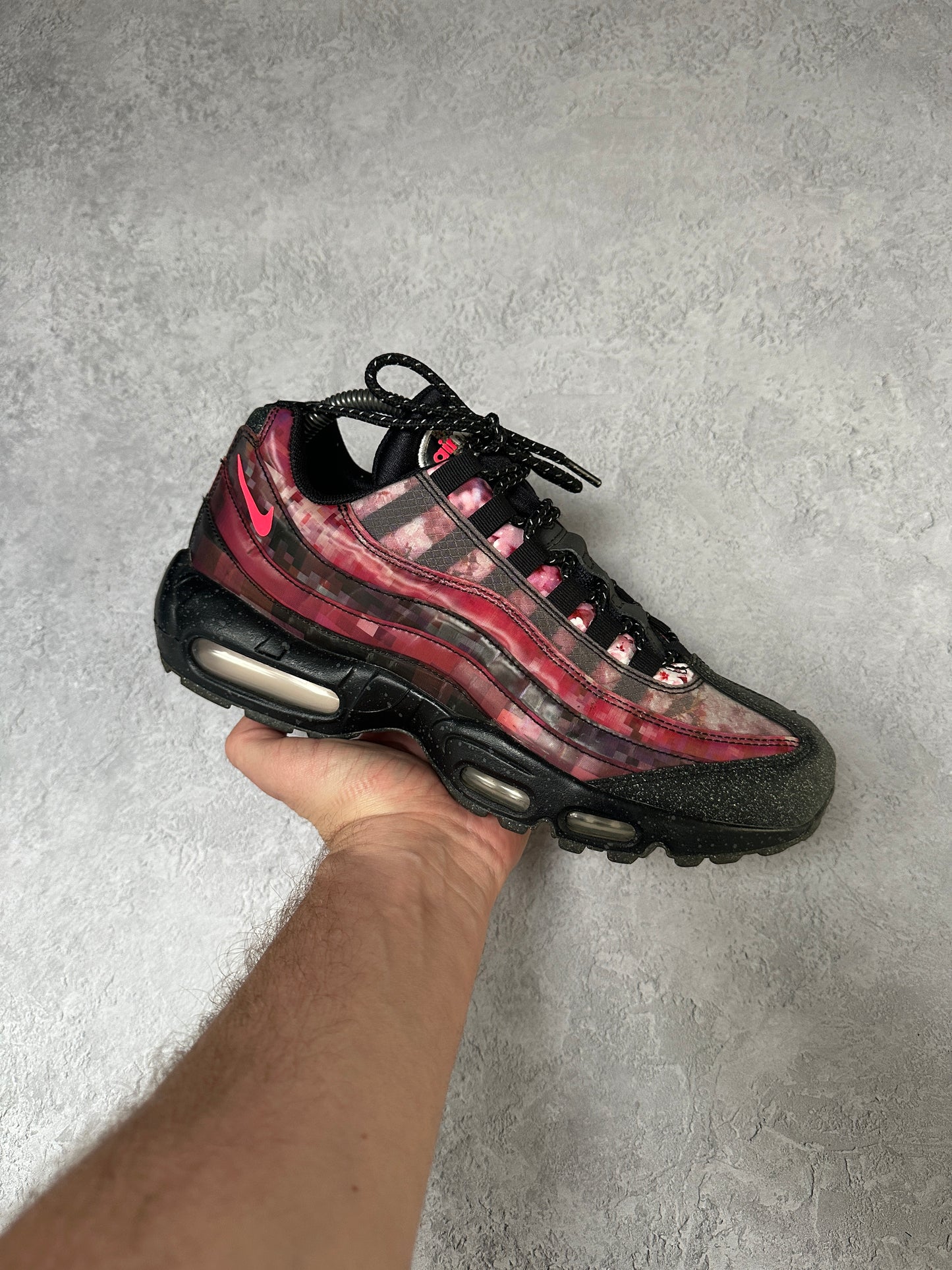 Nike Air Max 95 - Cherry Blossom - UK7.5