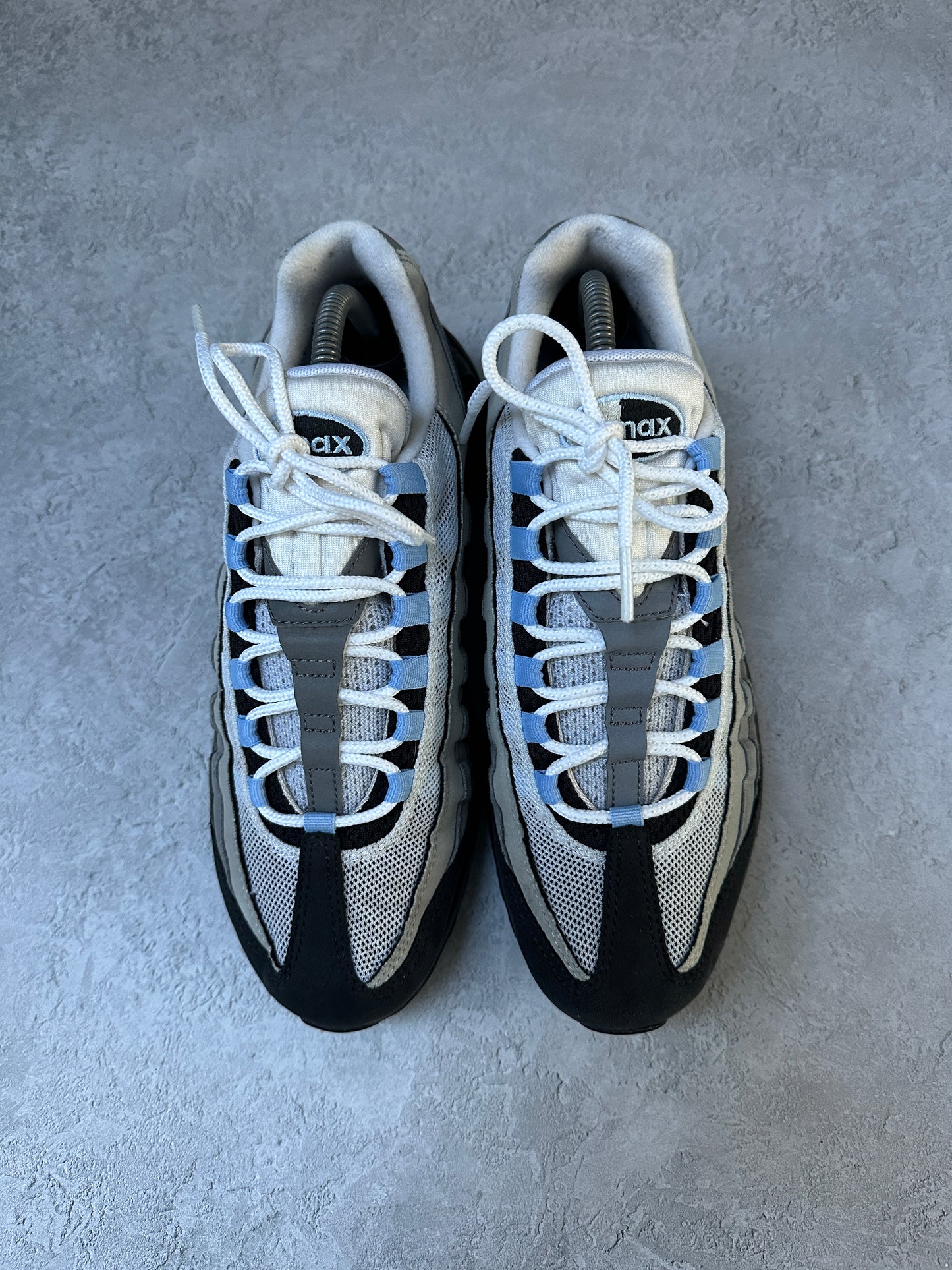 Nike Air Max 95 - Aluminum - UK7.5