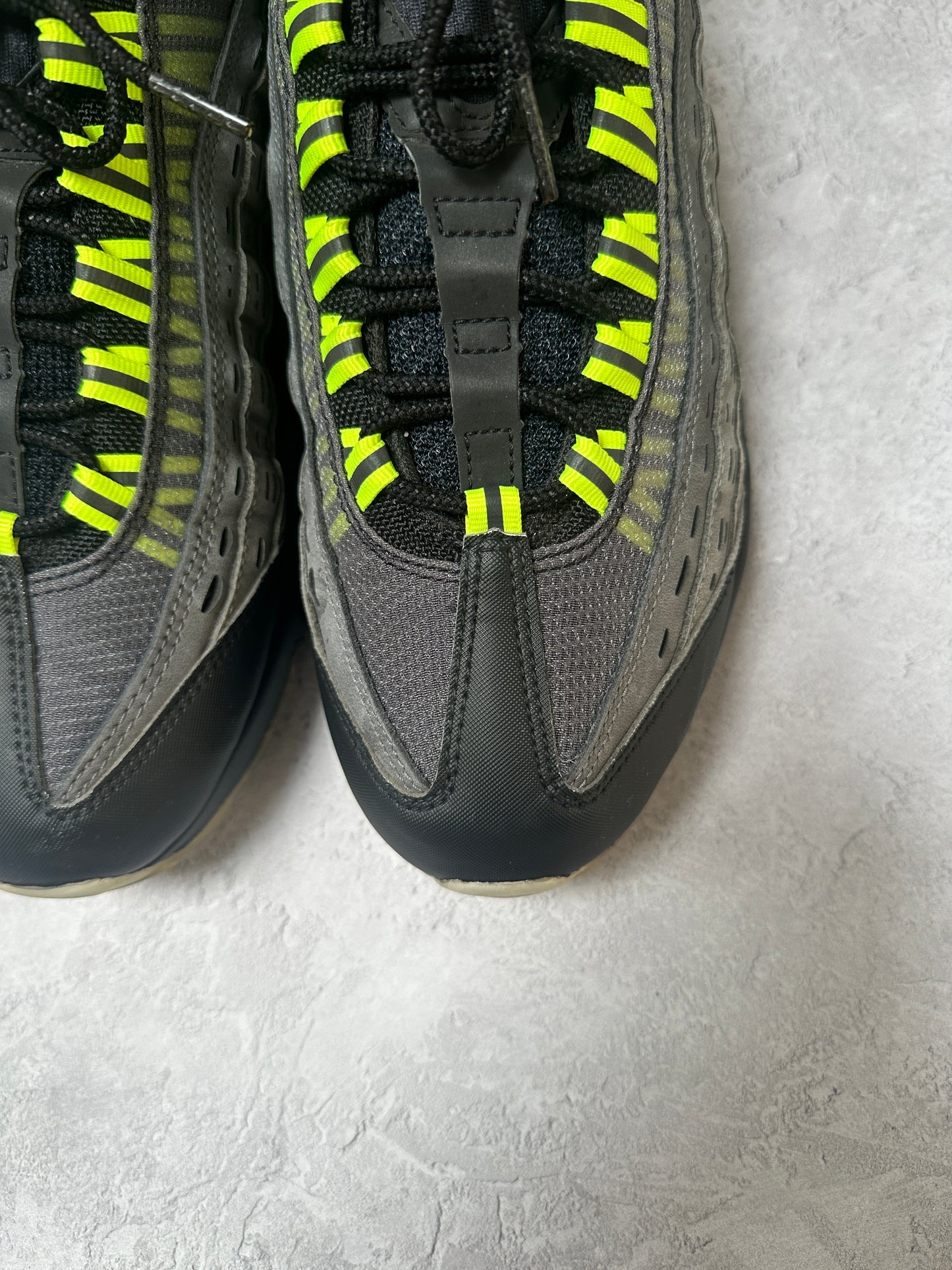 Nike Air Max 95 - Neon Kim Jones - UK9.5