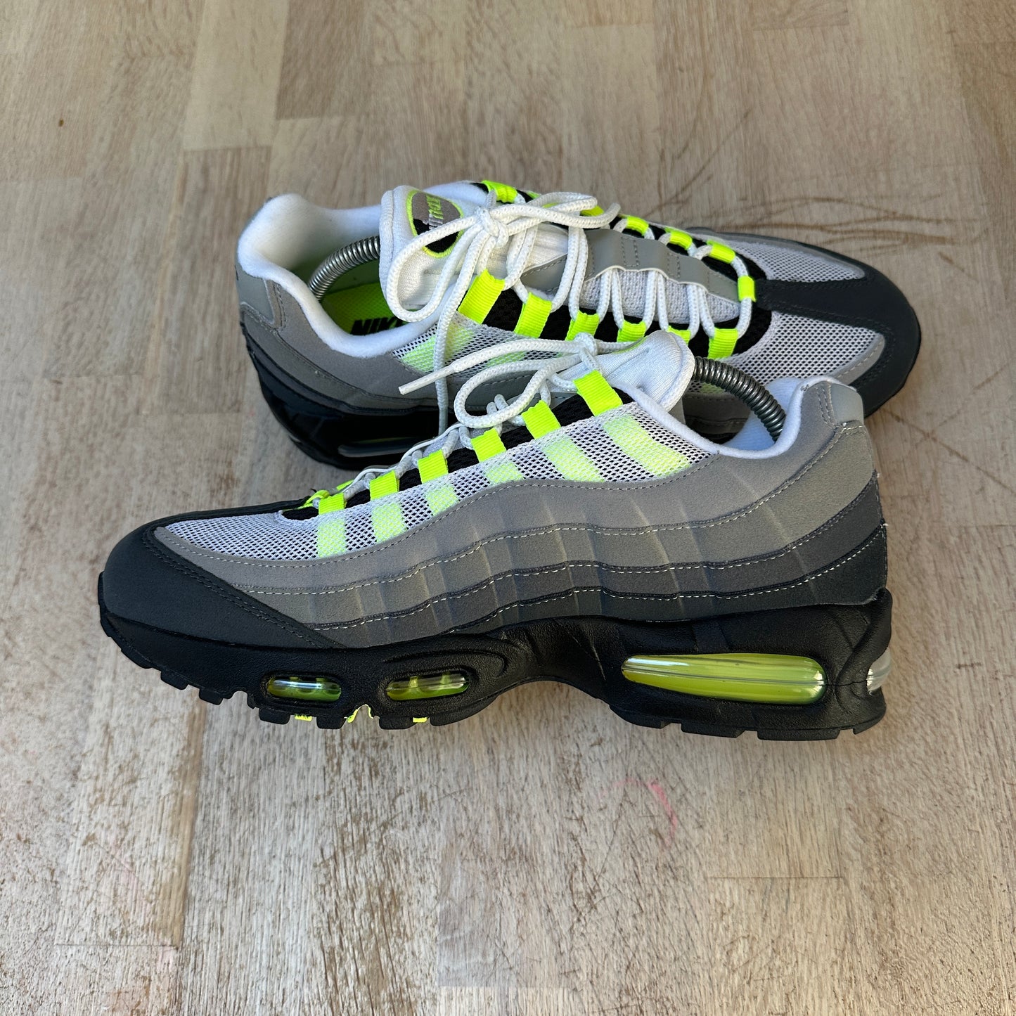 Nike Air Max 95 - Neon 2025 - UK9
