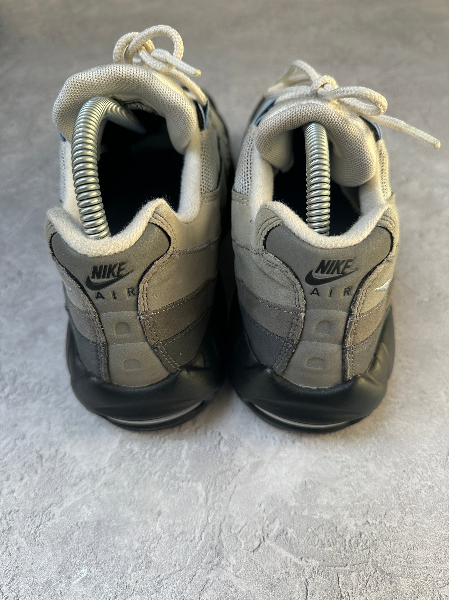 Nike Air Max 95 - Aluminum - UK7