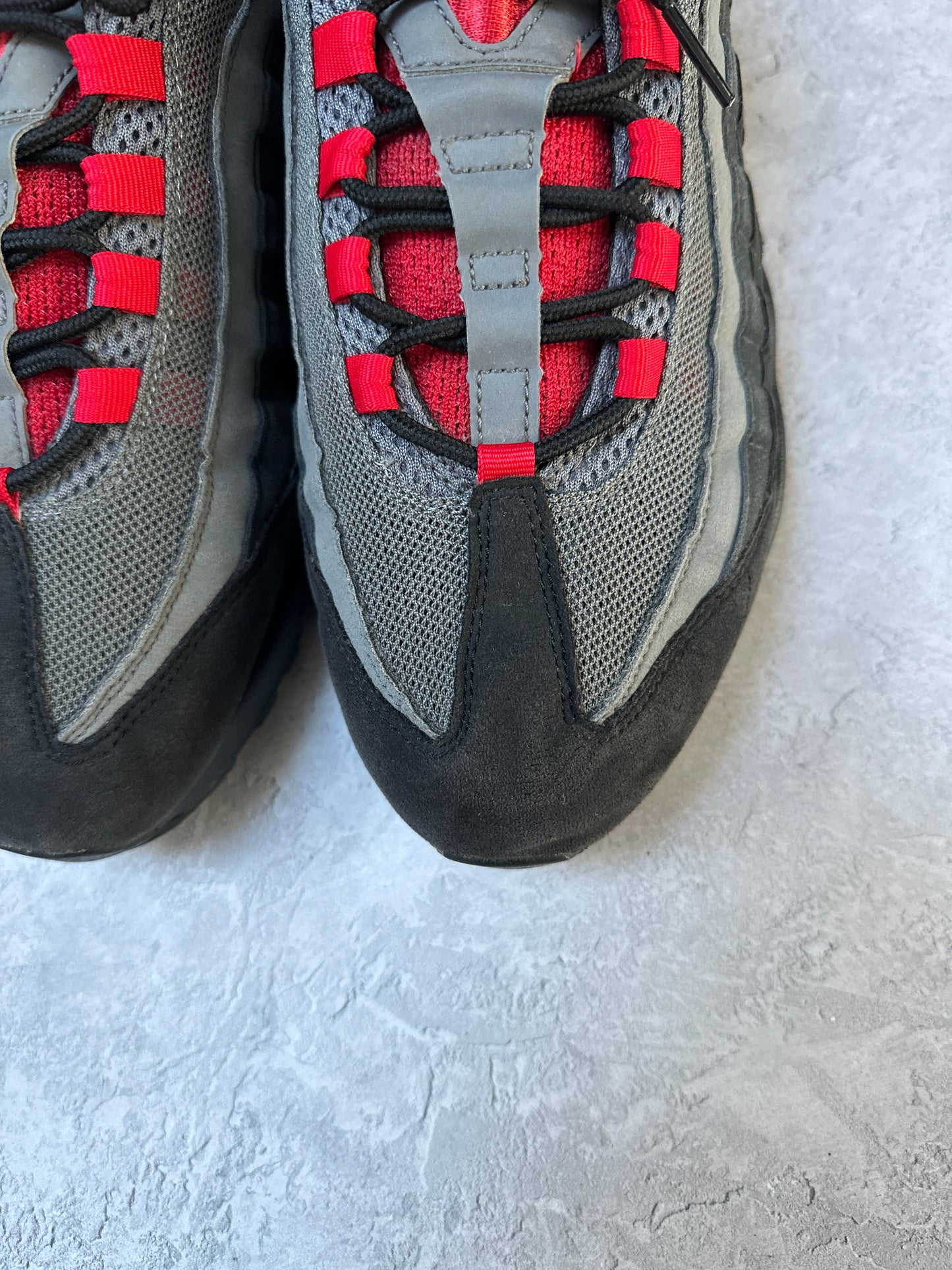 Nike Air Max 95 - Black/Red IDs - UK10.5