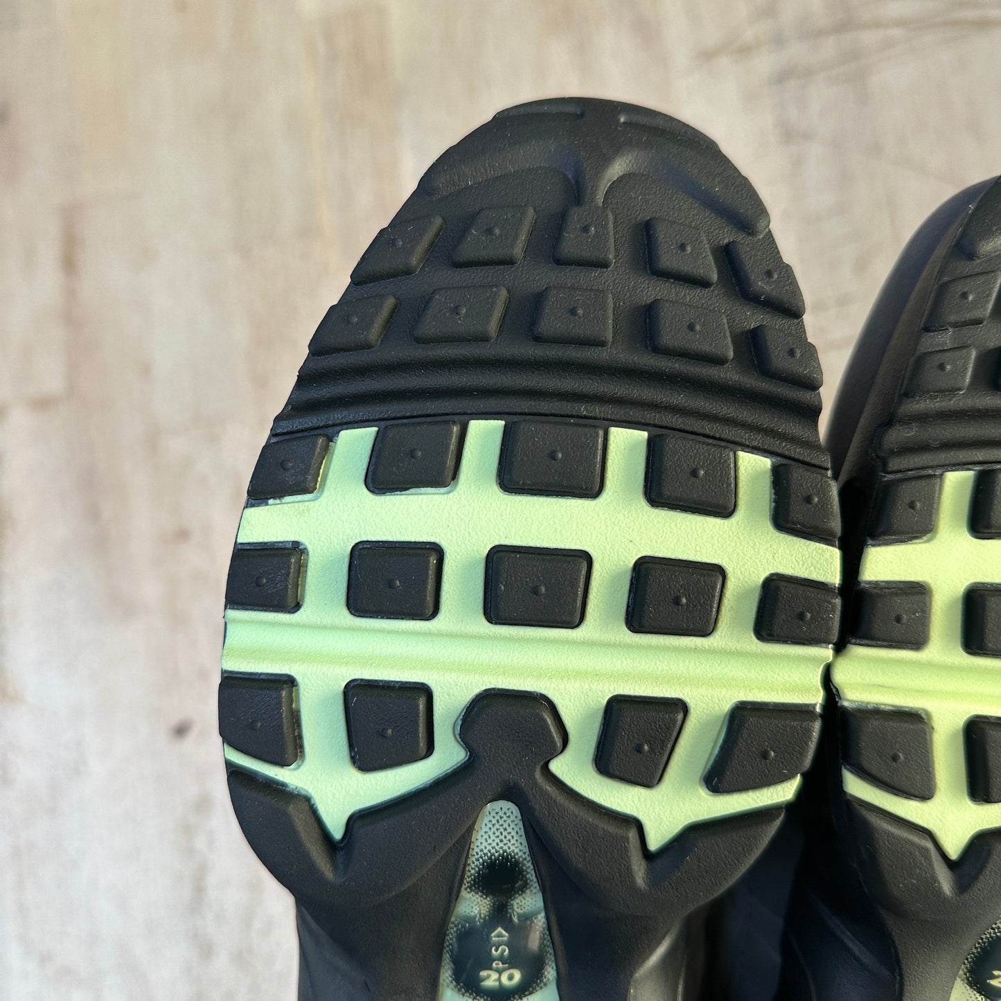 Nike Air Max 95 - Fresh Mint - UK9