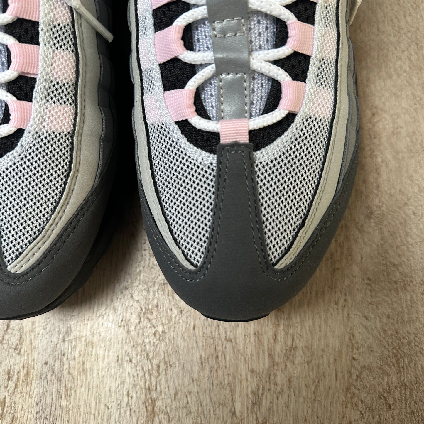 Nike Air Max 95 - Pink Foam - UK7.5