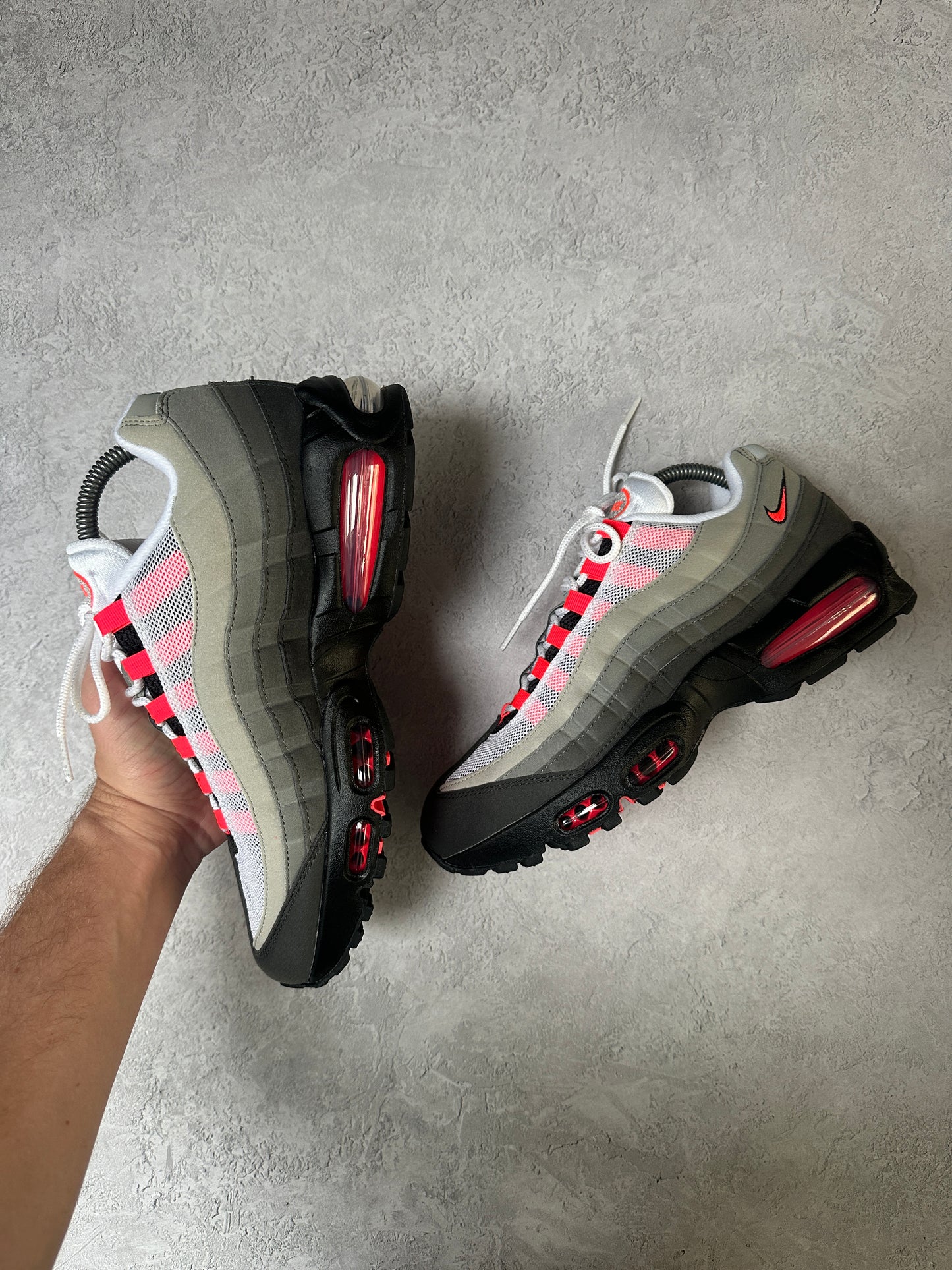Nike Air Max 95 - Solar Red 2025 - UK7.5
