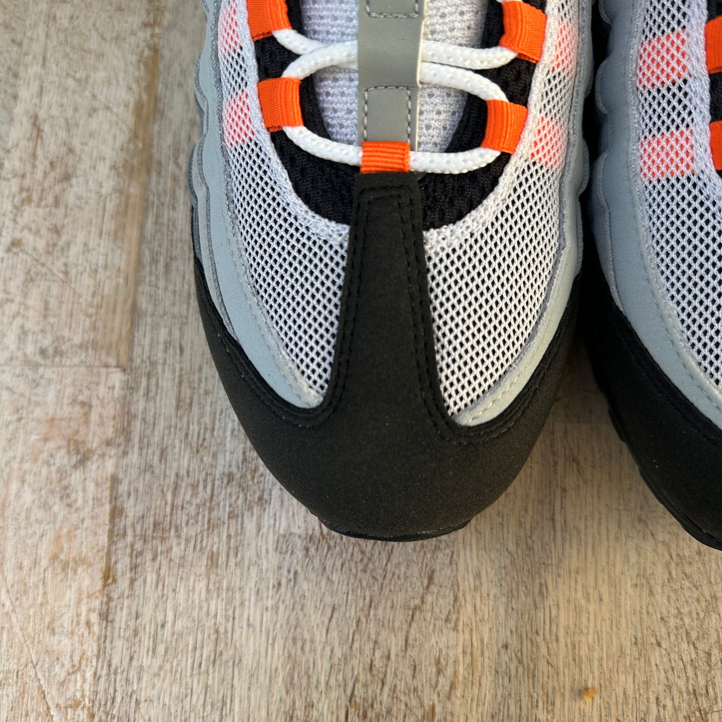Nike Air Max 95 - Mandarin 2025 - UK9.5