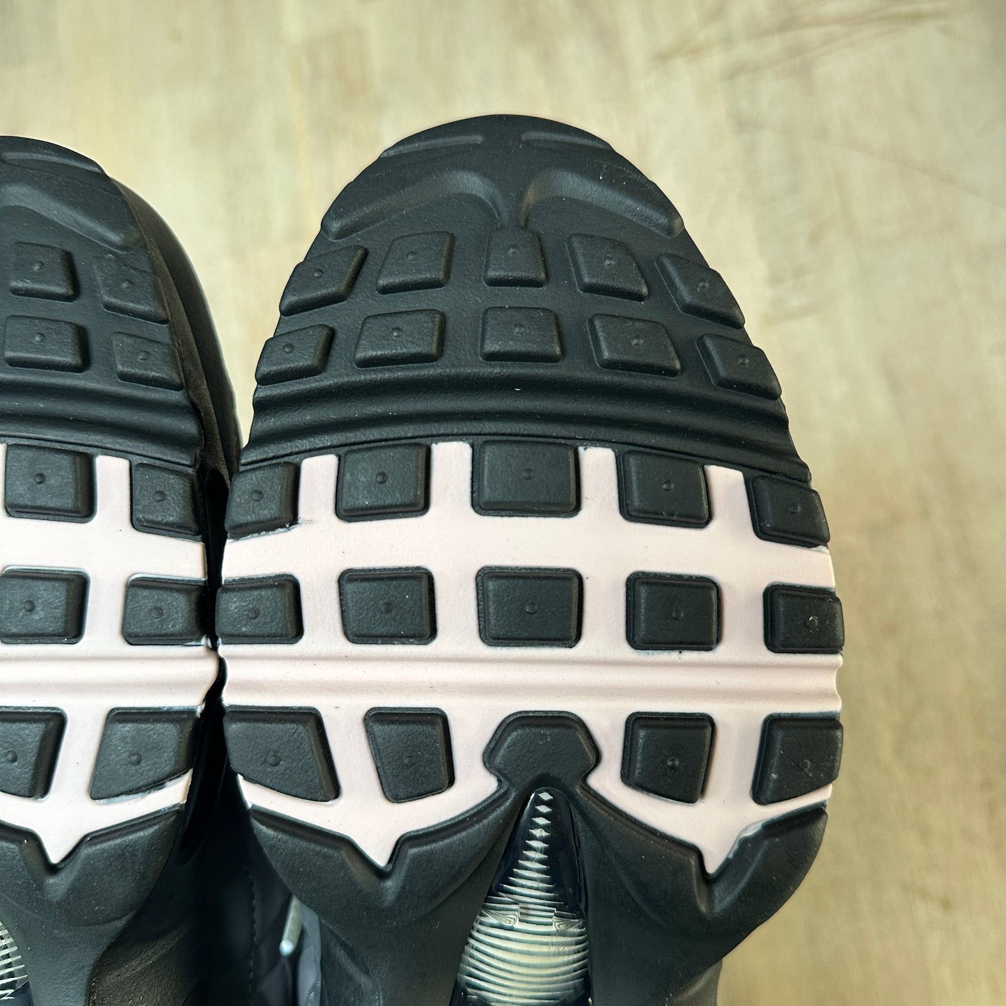 Nike Air Max 95 - Pink Foam - UK7.5
