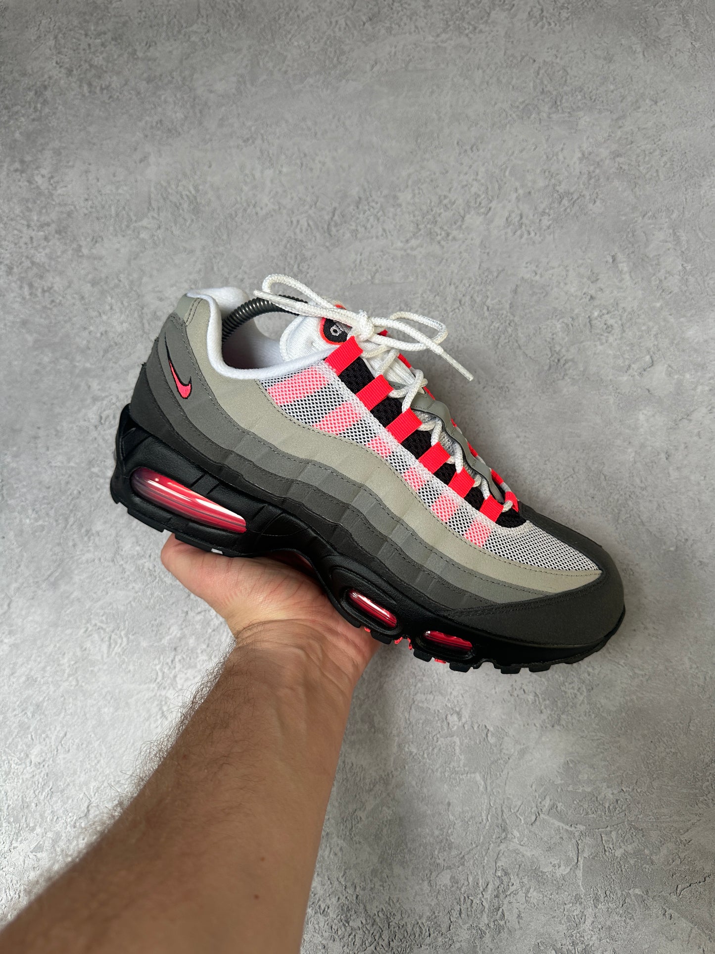 Nike Air Max 95 - Solar Red 2025 - UK8.5