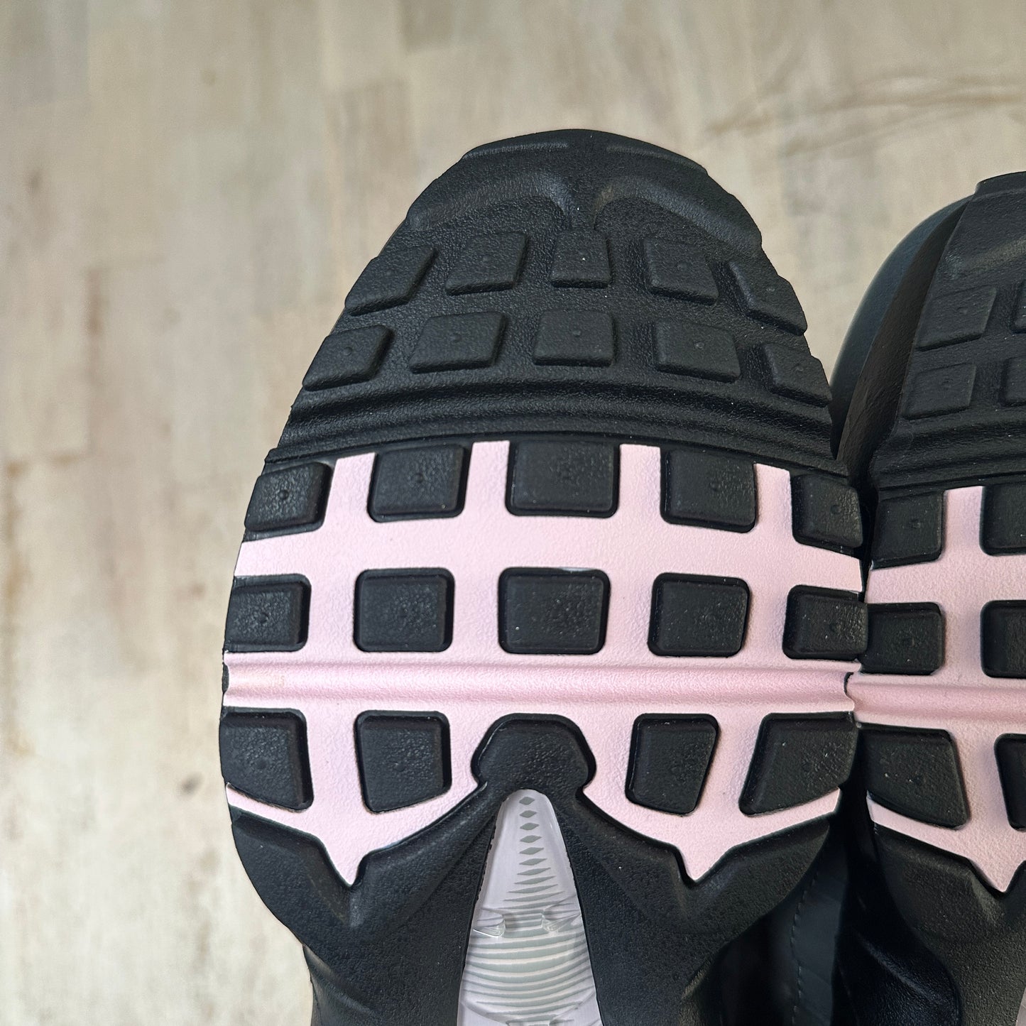 Nike Air Max 95 - Pink Foam 2025 - UK7