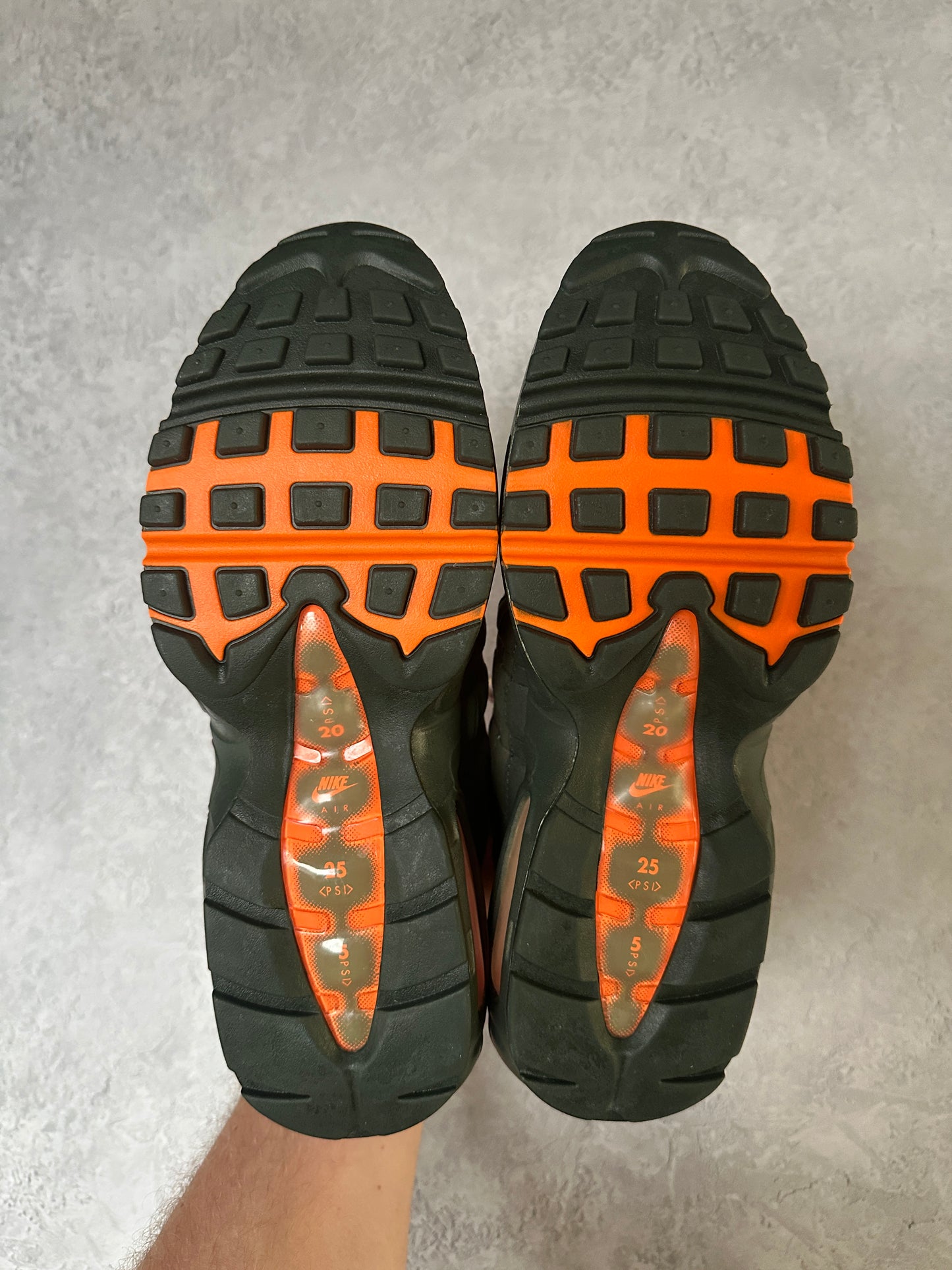 Nike Air Max 95 - Total Orange - UK7