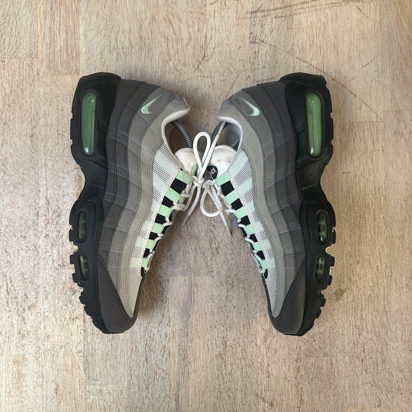 Nike Air Max 95 - Fresh Mint - UK8.5