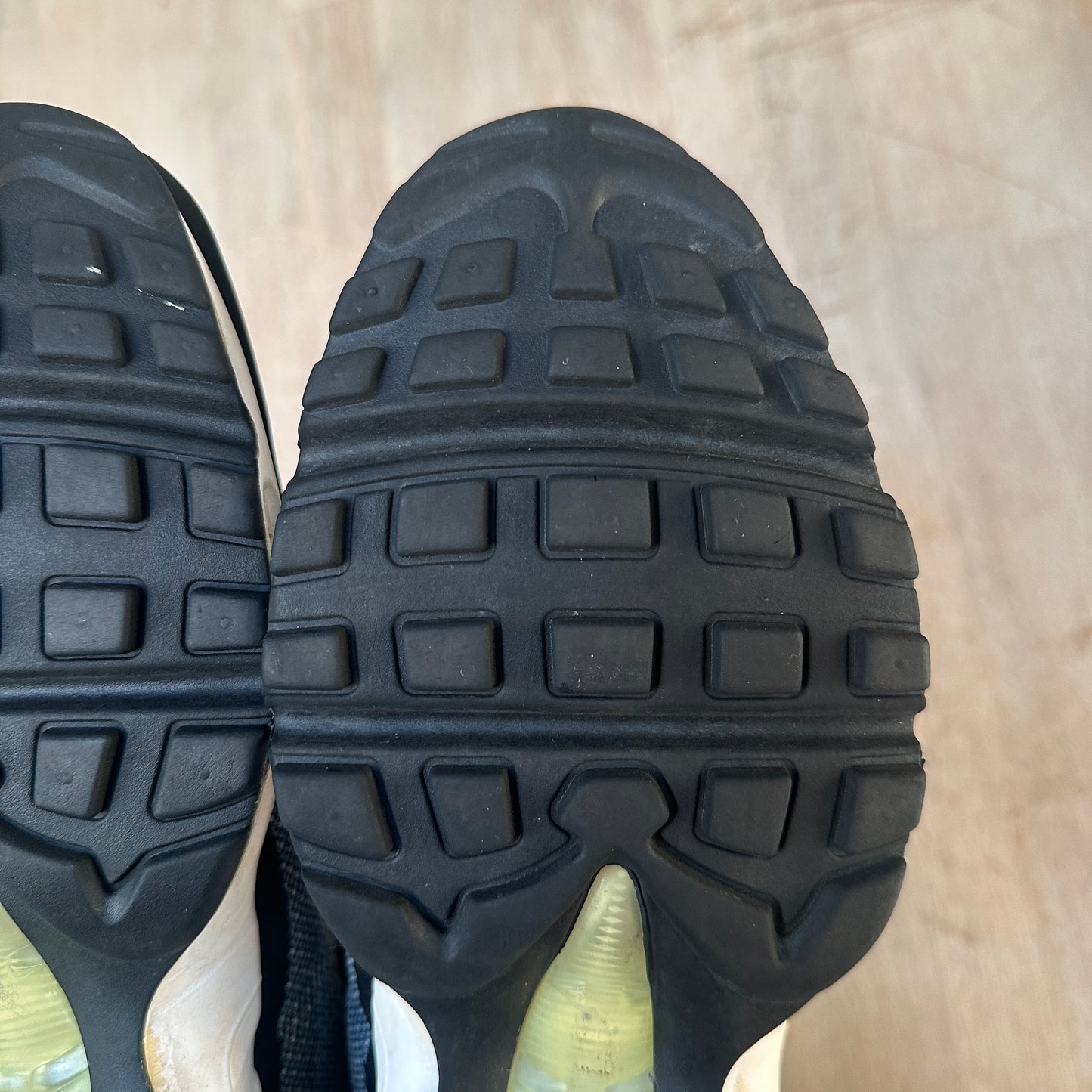 Nike Air Max 95 - Jacquard Volt - UK8.5