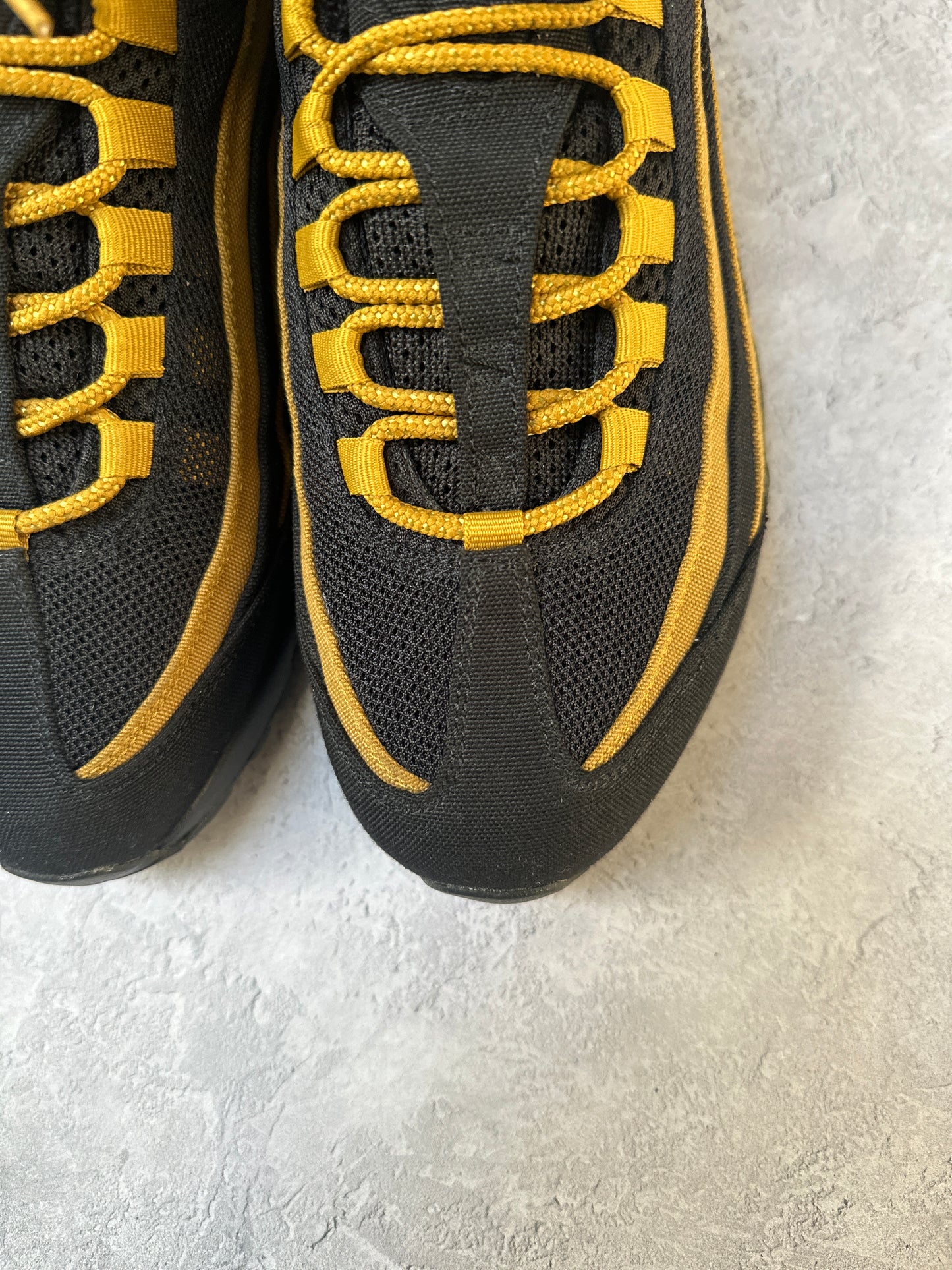Nike Air Max 95 - 2023 Black / Gold IDs - UK7