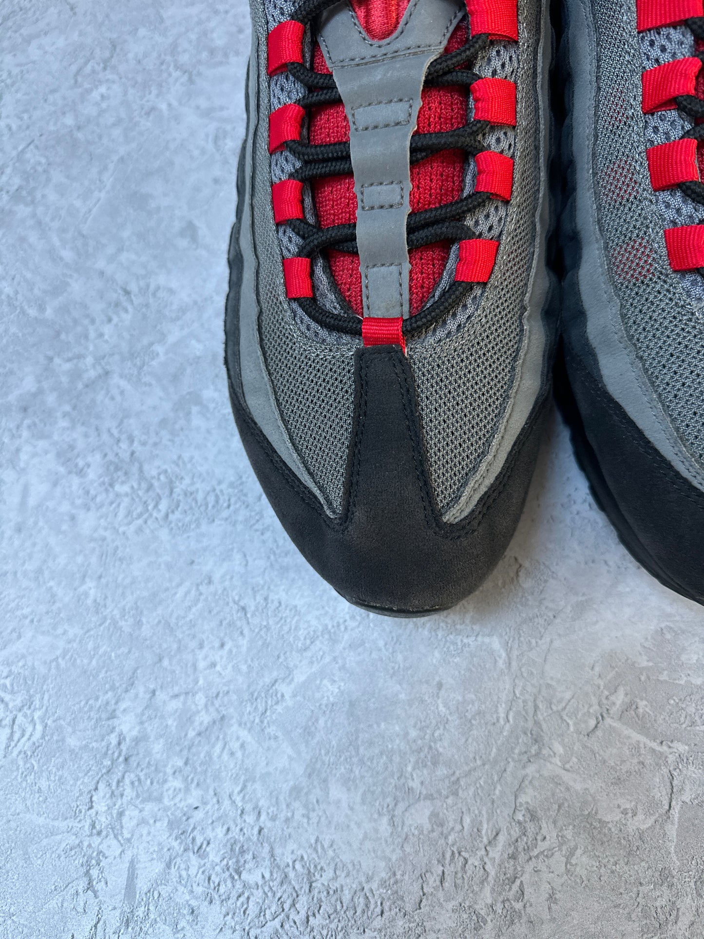 Nike Air Max 95 - Black/Red IDs - UK10.5