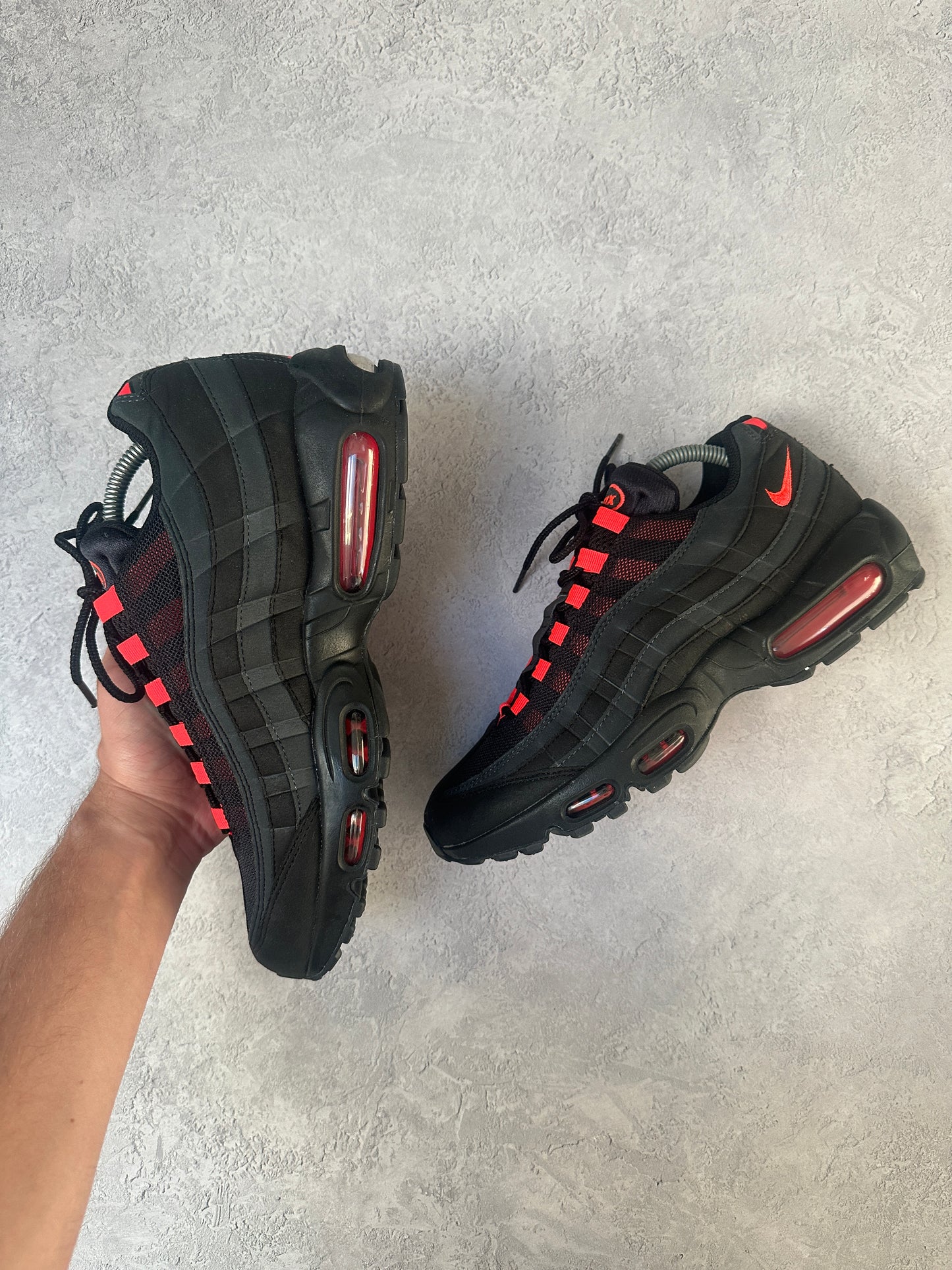 Nike Air Max 95 - Laser Crimson - UK8
