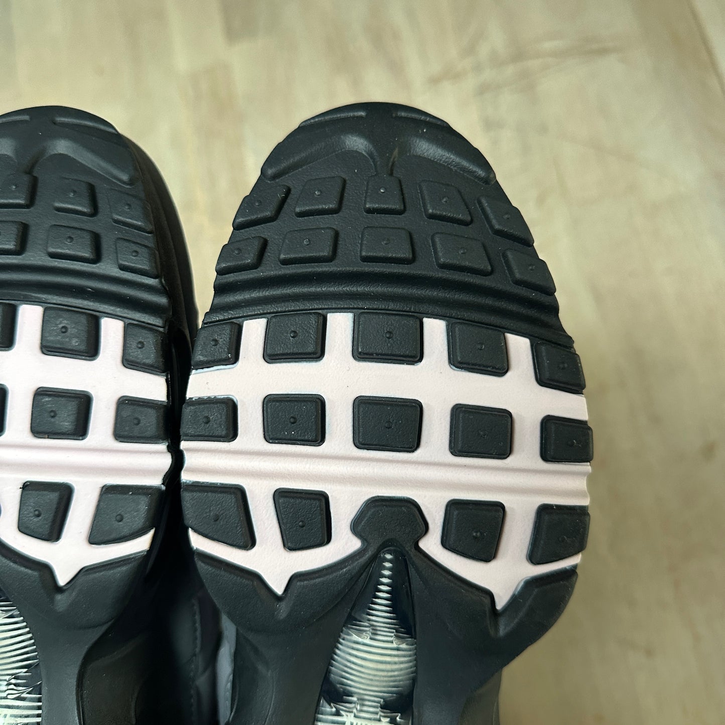 Nike Air Max 95 - Pink Foam - UK7.5