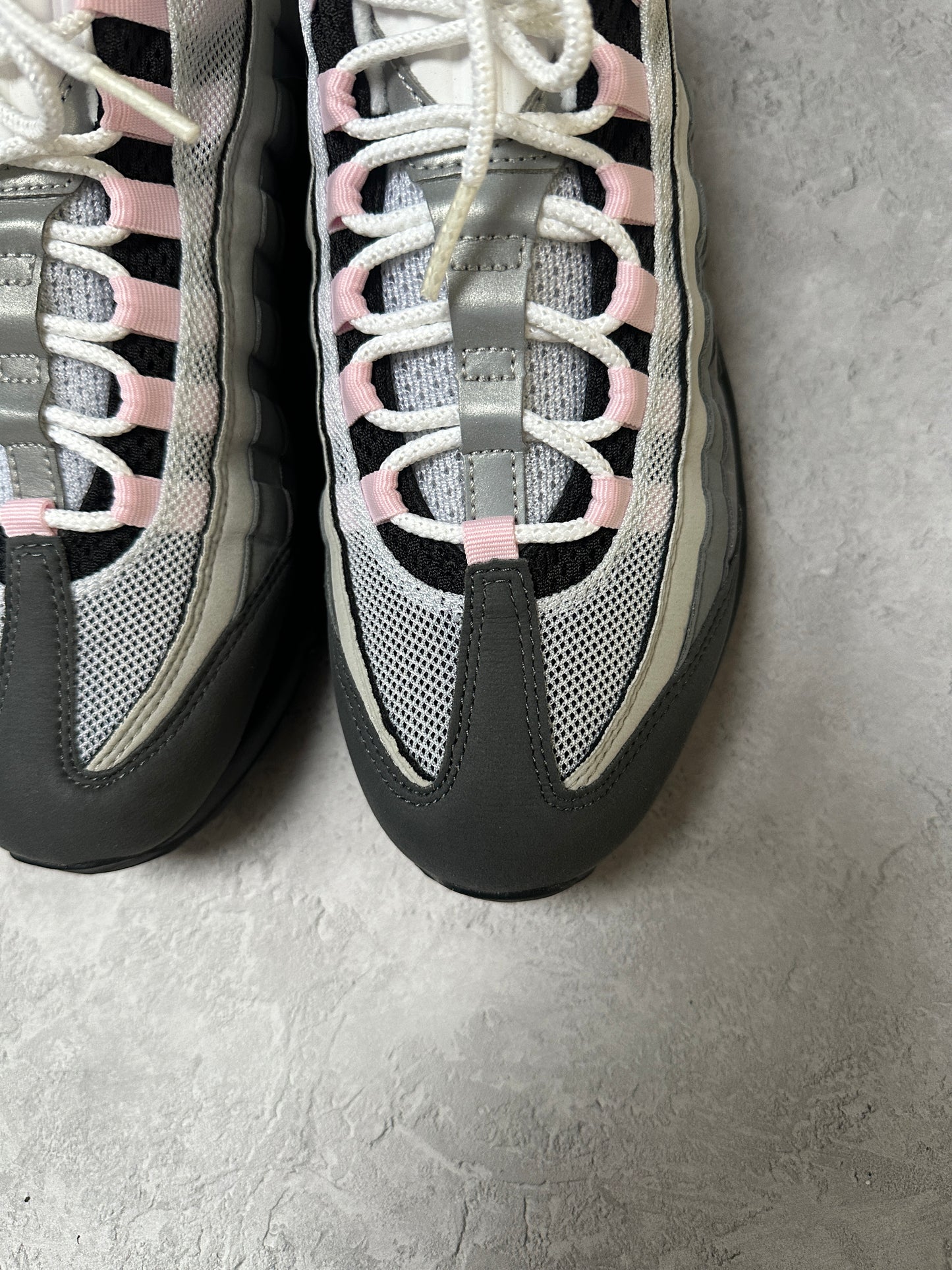 Nike Air Max 95 - Pink Foam - UK7