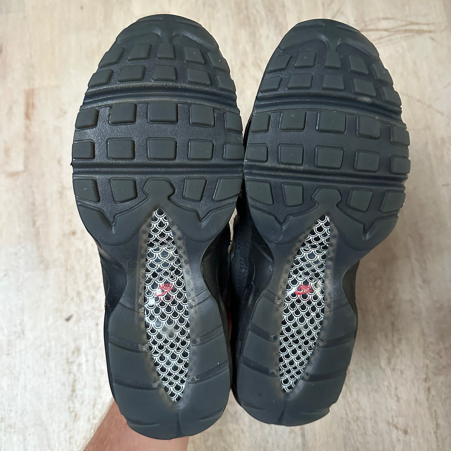 Nike Air Max 95 - Koi - UK6.5