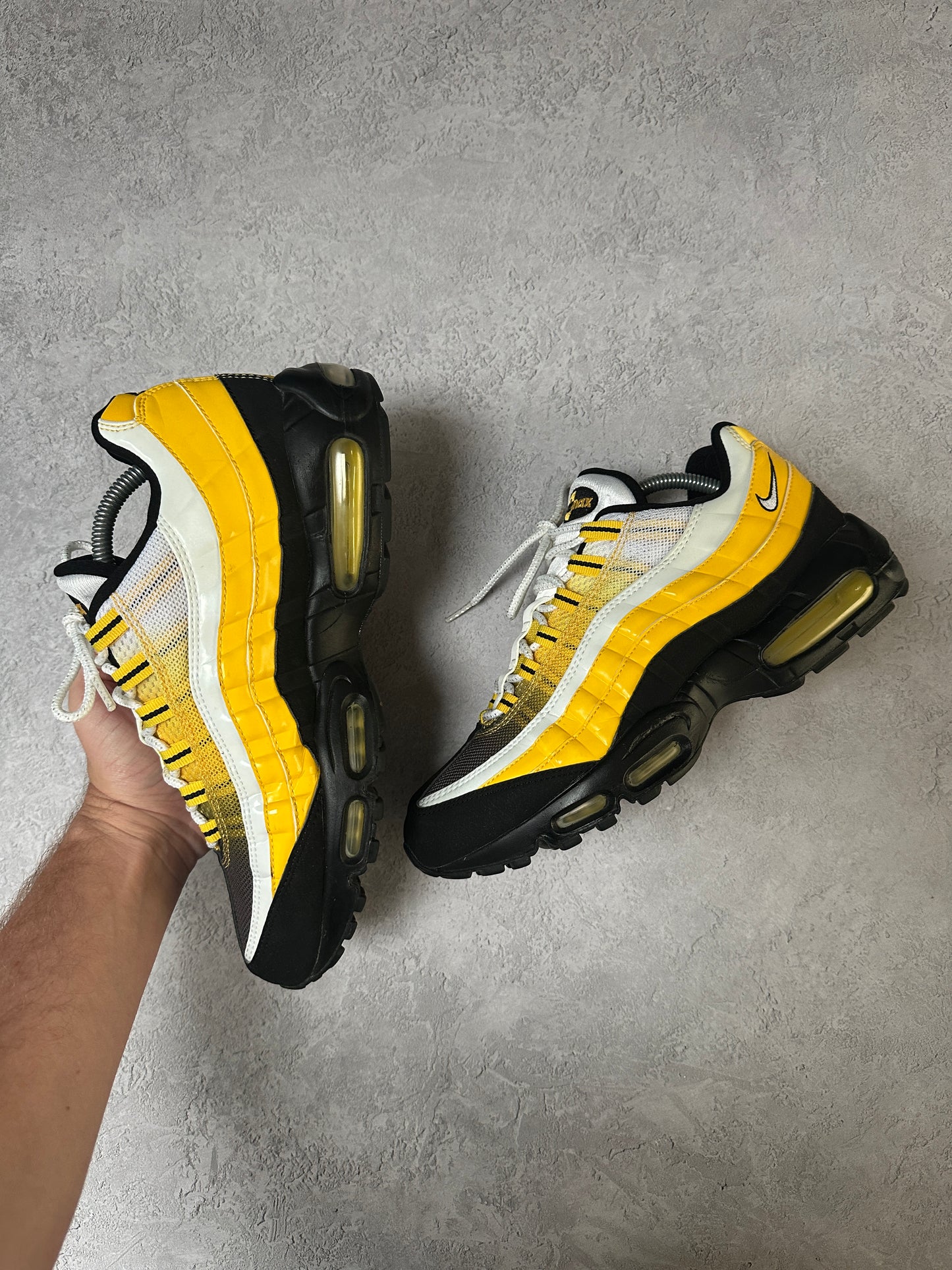 Nike Air Max 95 - Varsity Maize - UK8.5