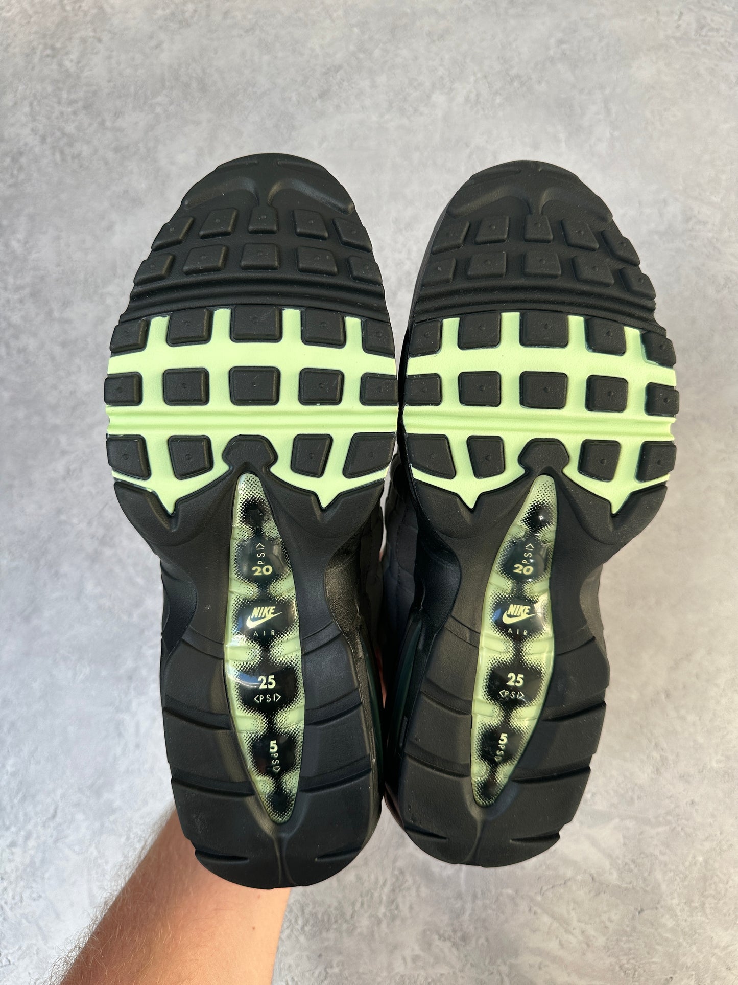 Nike Air Max 95 - Fresh Mint - UK7.5