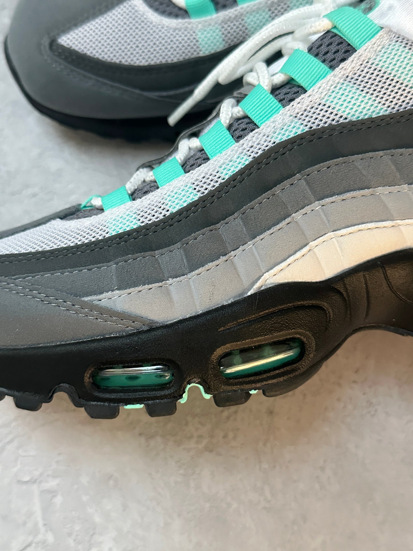 Nike Air Max 95 - Hyper Turquoise - UK7.5