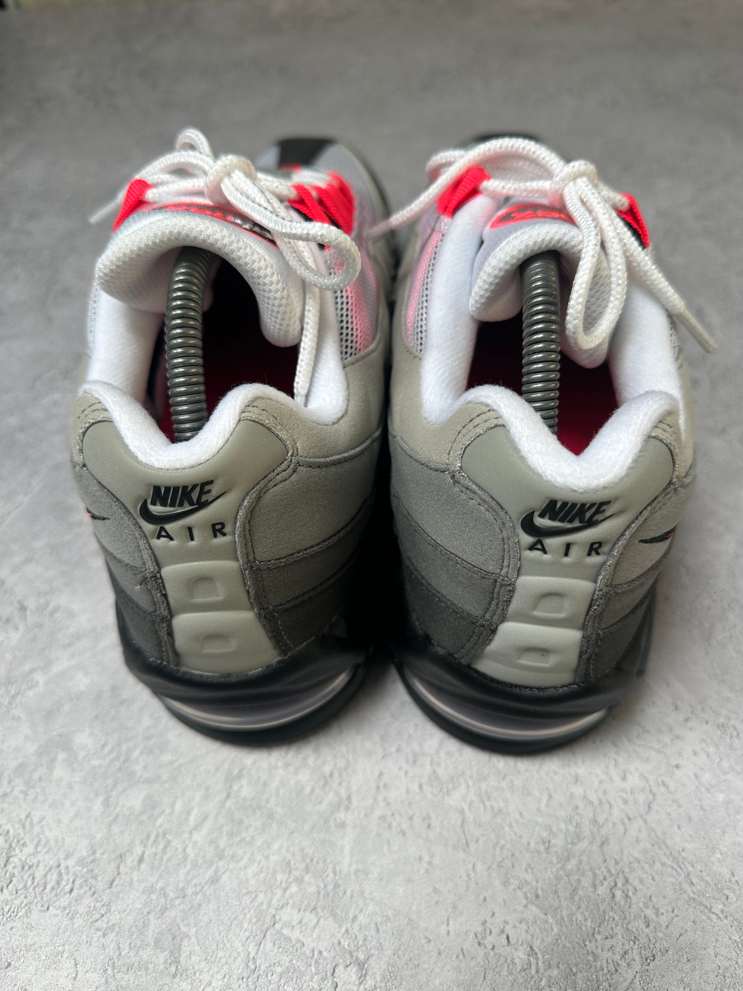 Nike Air Max 95 - Solar Red 2025 - UK8.5