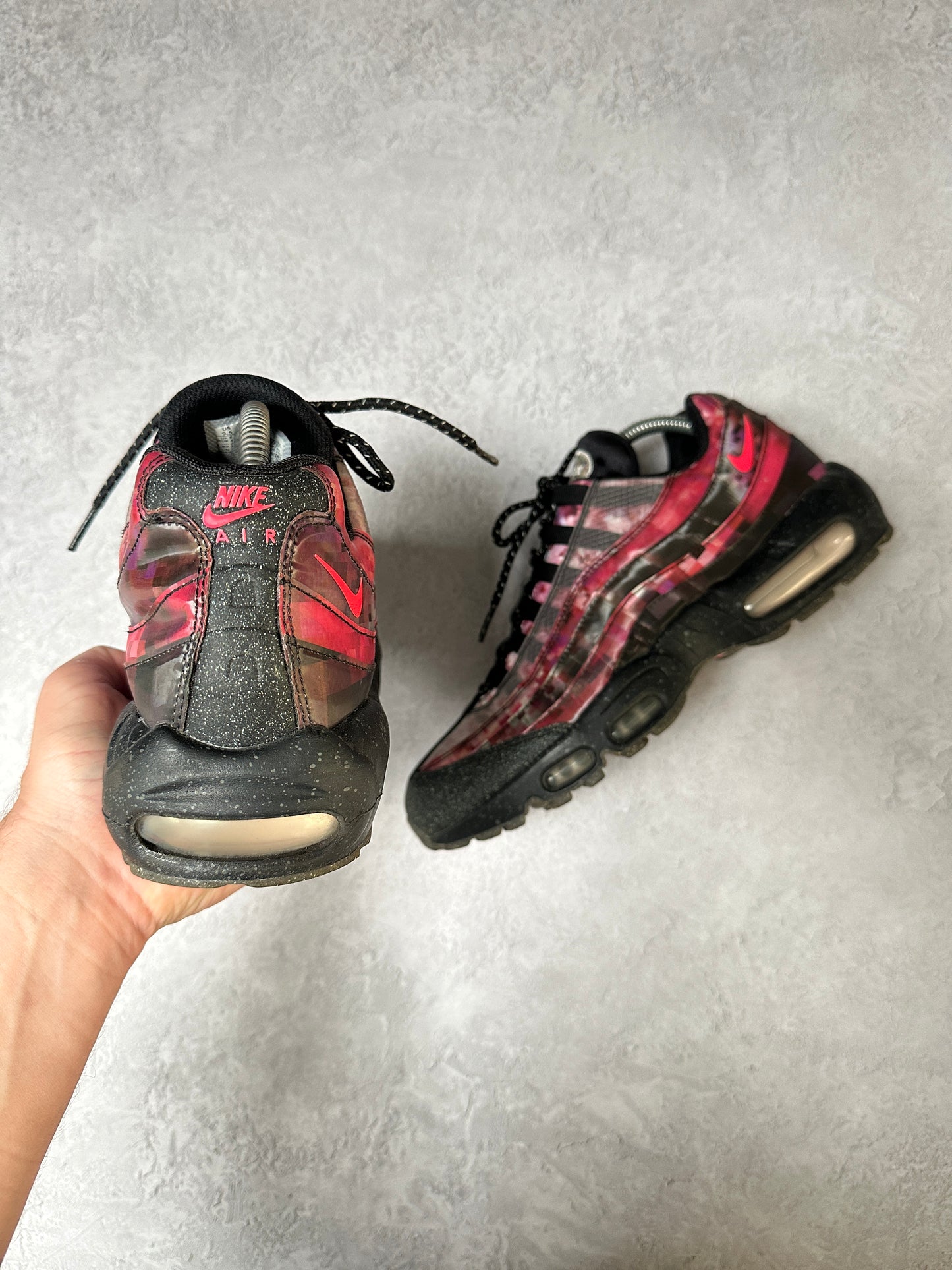 Nike Air Max 95 - Cherry Blossom - UK8.5