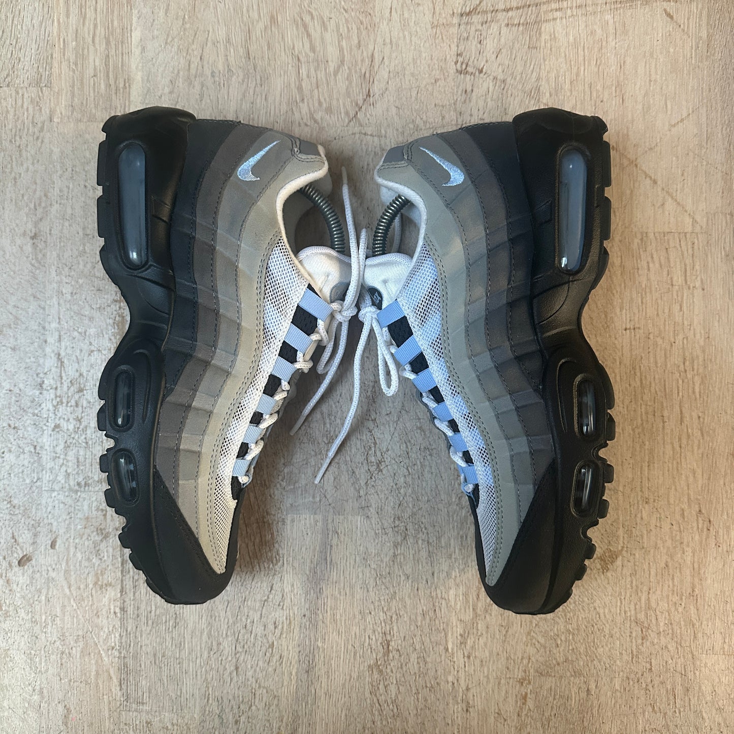 Nike Air Max 95 - Aluminum - UK8