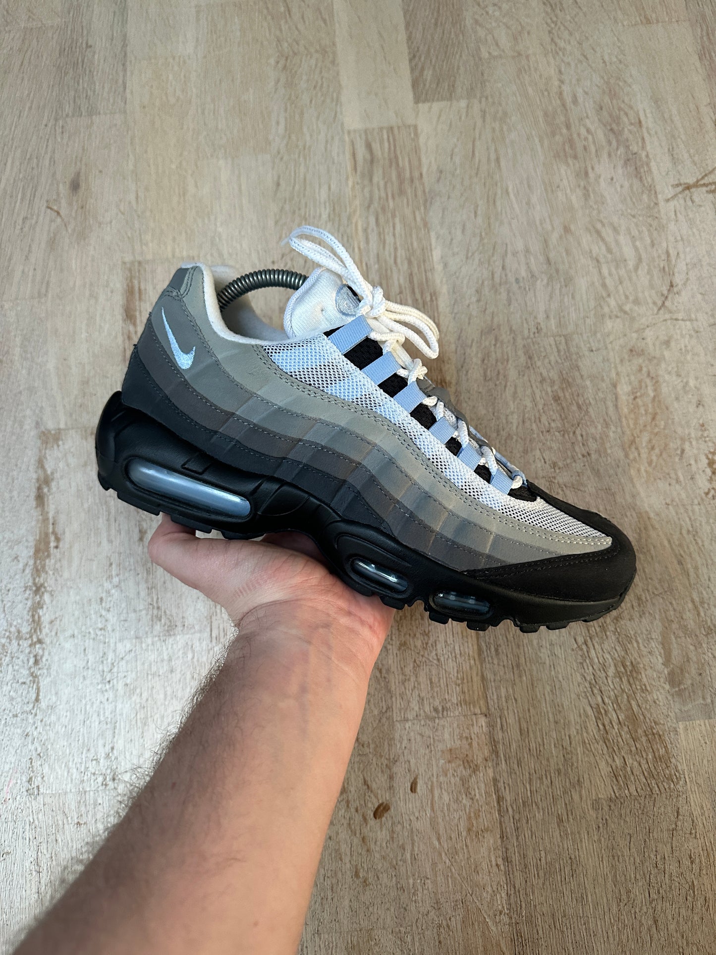 Nike Air Max 95 - Aluminum - UK8
