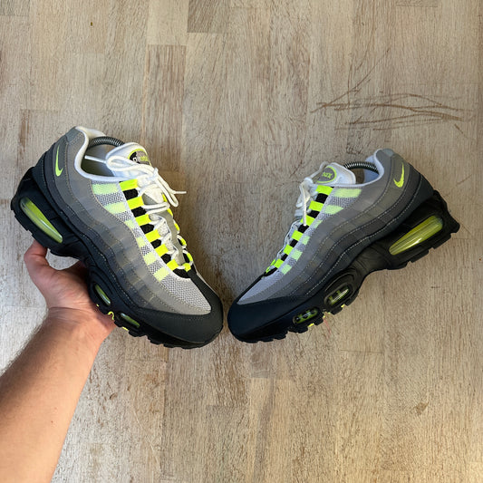 Nike Air Max 95 - Neon 2025 - UK8