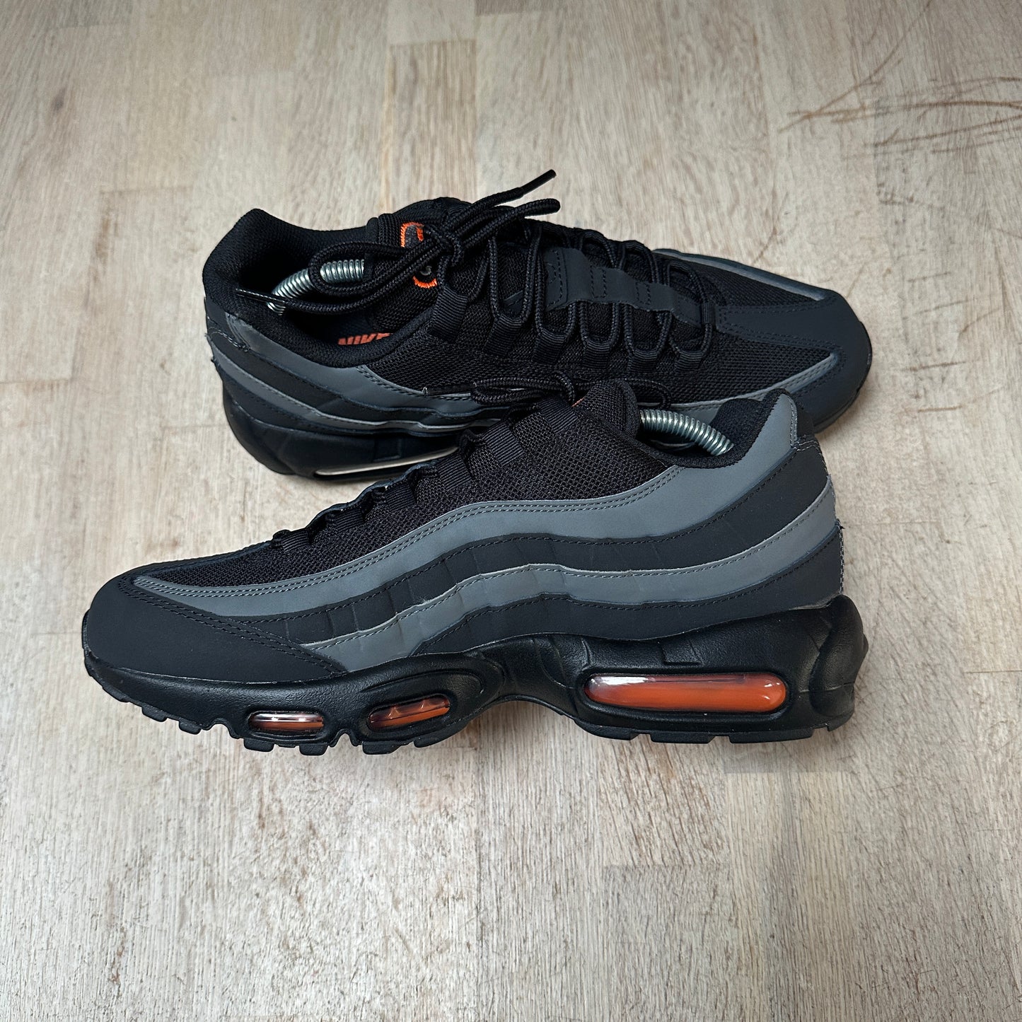 Nike Air Max 95 - Black / Safety Orange - UK9.5