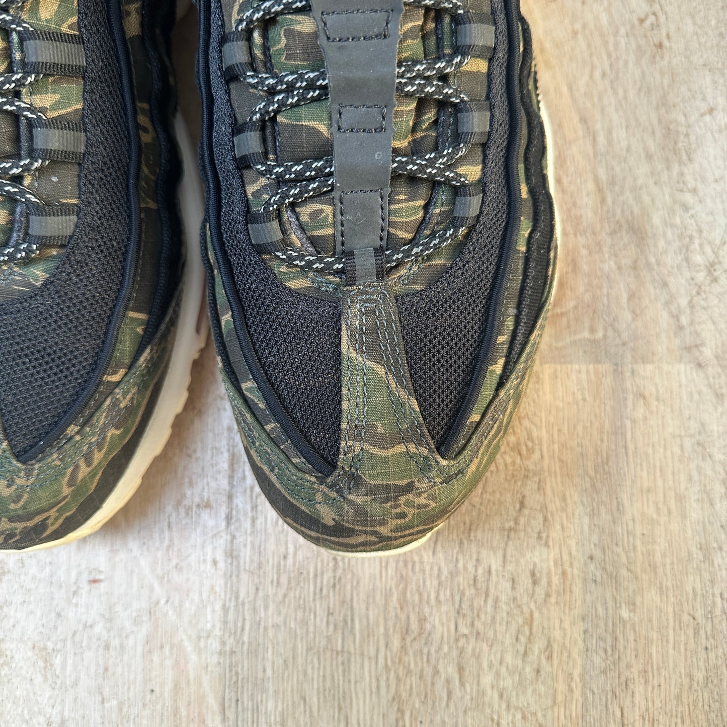 Nike Air Max 95 - Carhartt - UK10.5