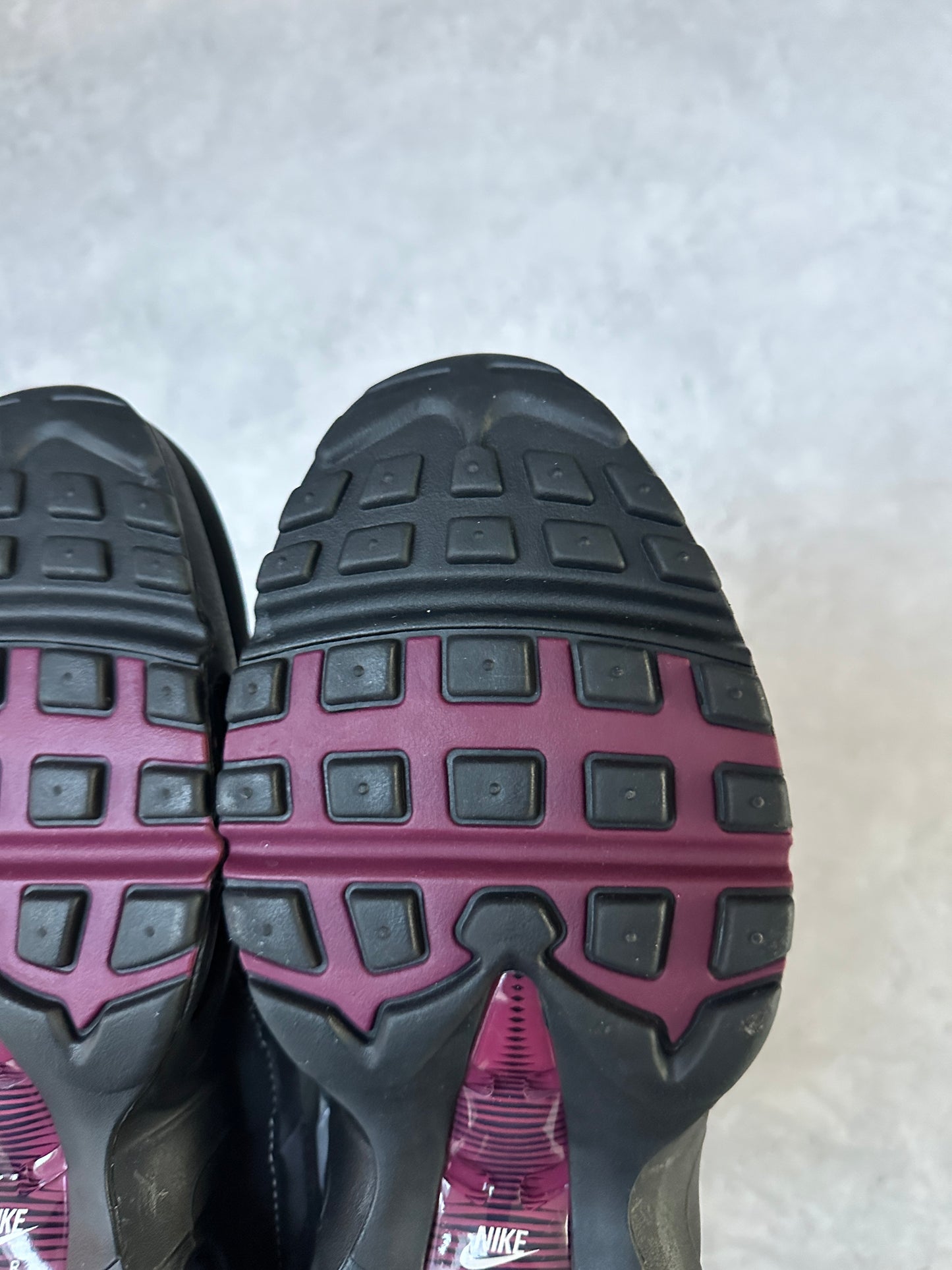 Nike Air Max 95 - Dark Beetroot - UK8