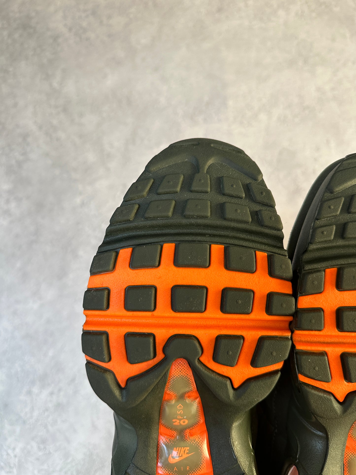 Nike Air Max 95 - Total Orange - UK7