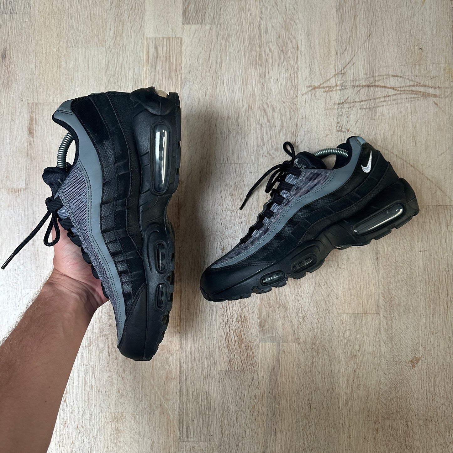 Nike Air Max 95 - Black / Smoke Grey - UK8.5