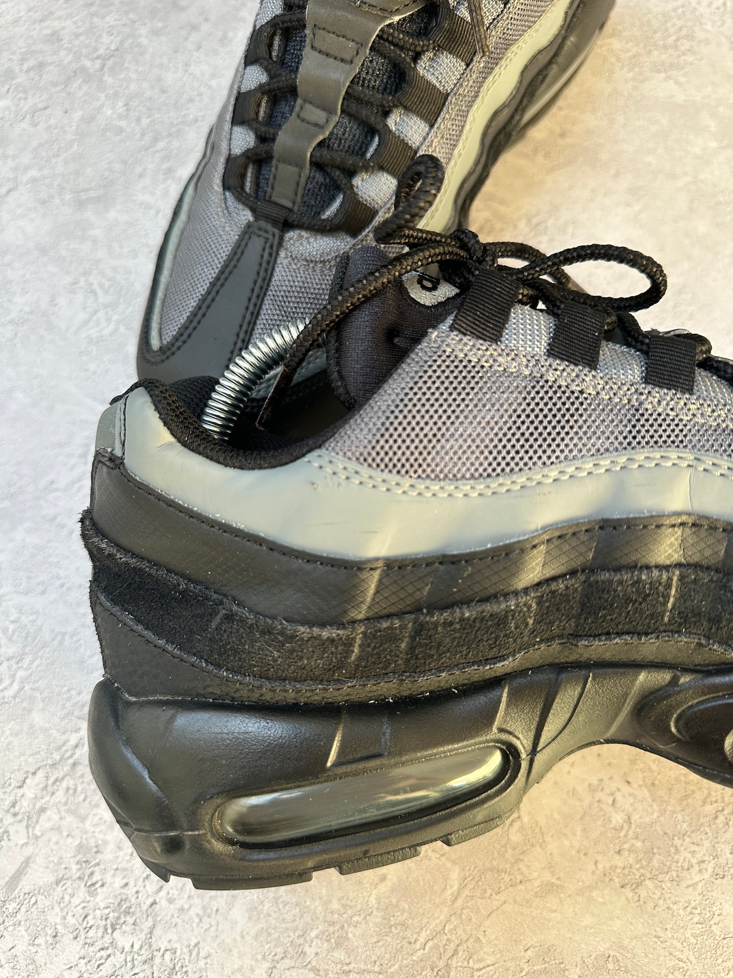 Nike Air Max 95 - Black / Smoke Grey - UK8