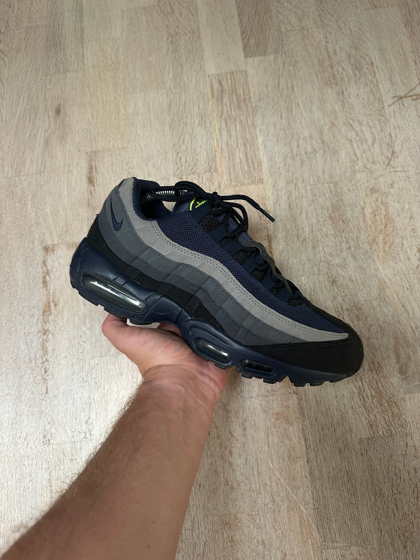 Nike Air Max 95 - Toyo Ekidens - UK8.5