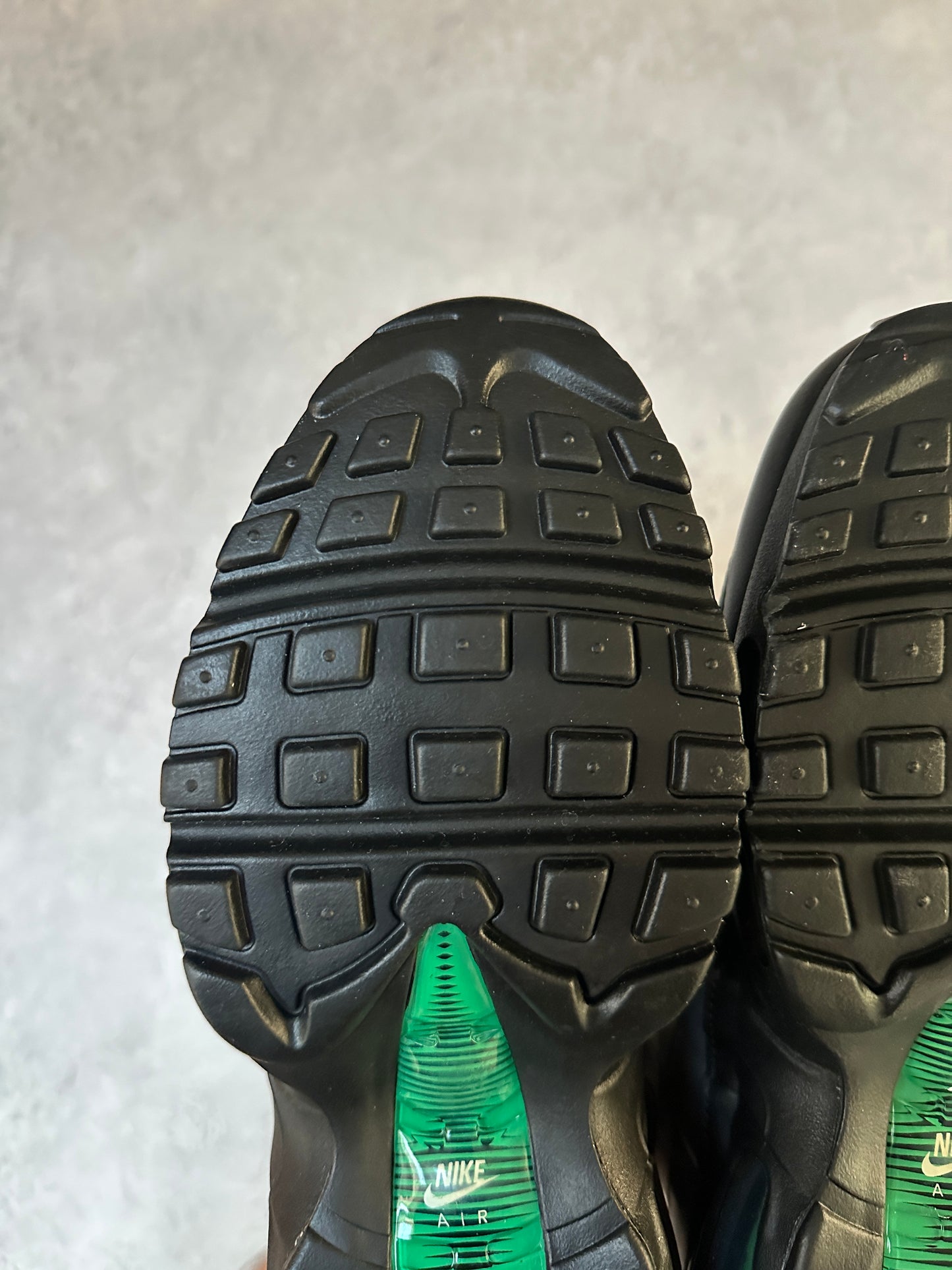 Nike Air Max 95 - Stadium Green - UK7