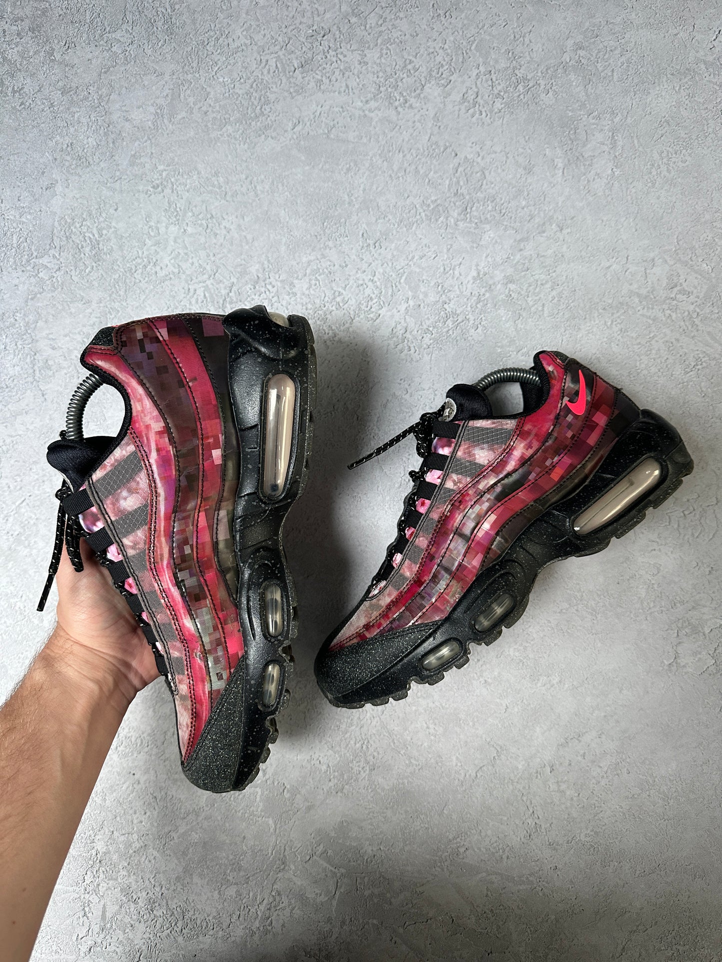 Nike Air Max 95 - Cherry Blossom - UK7.5