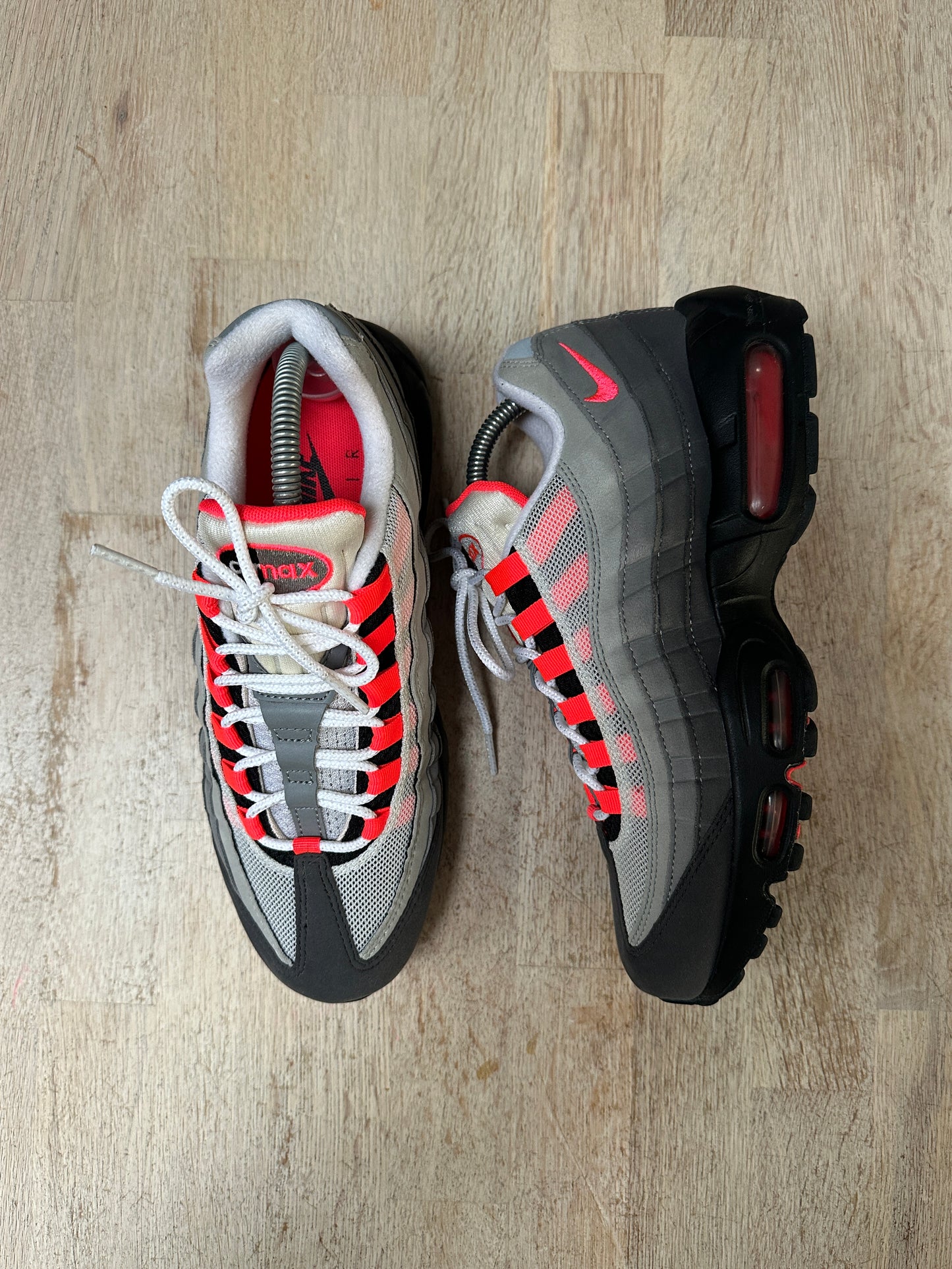 Nike Air Max 95 - Solar Red - UK7.5