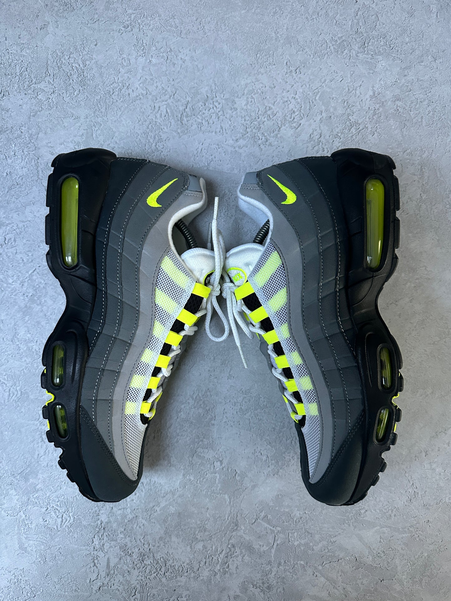 Nike Air Max 95 - Neon 2020 - UK10.5