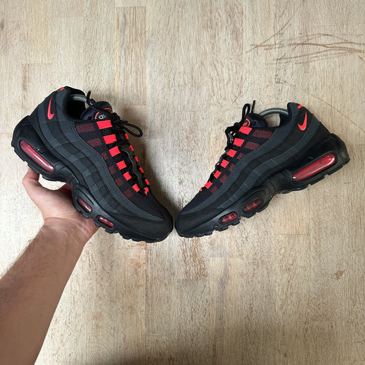 Nike Air Max 95 - Laser Crimson - UK7