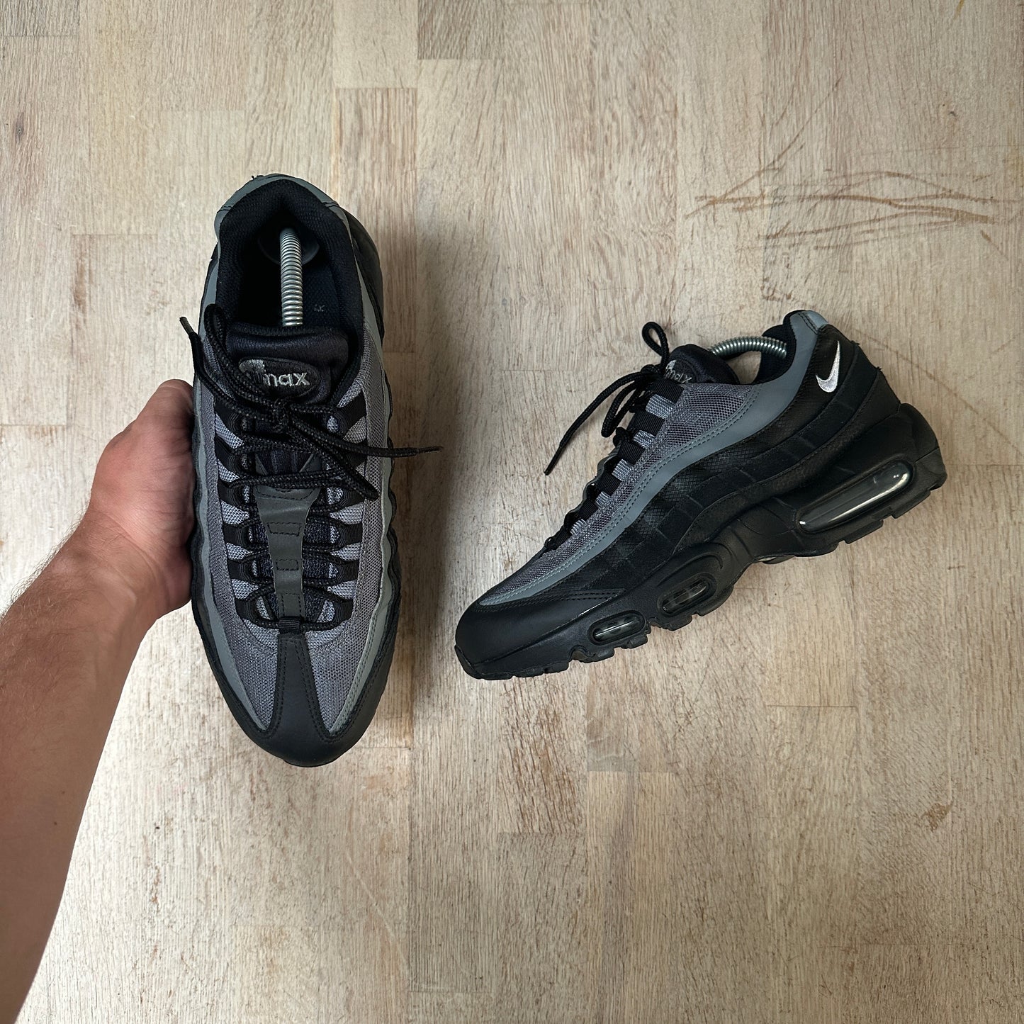 Nike Air Max 95 - Black / Smoke Grey - UK8.5